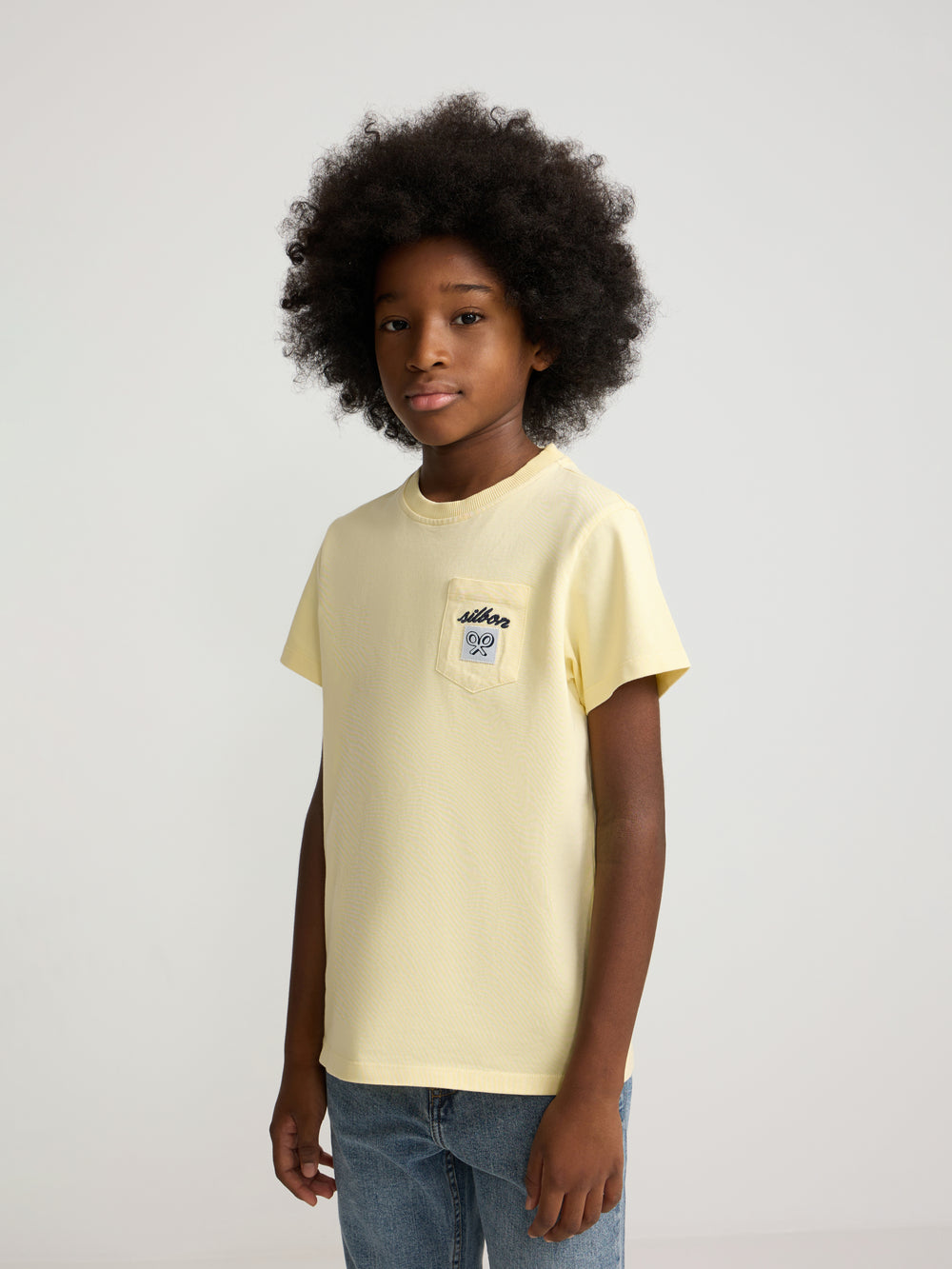 Camisola kids bolso etiqueta amarela