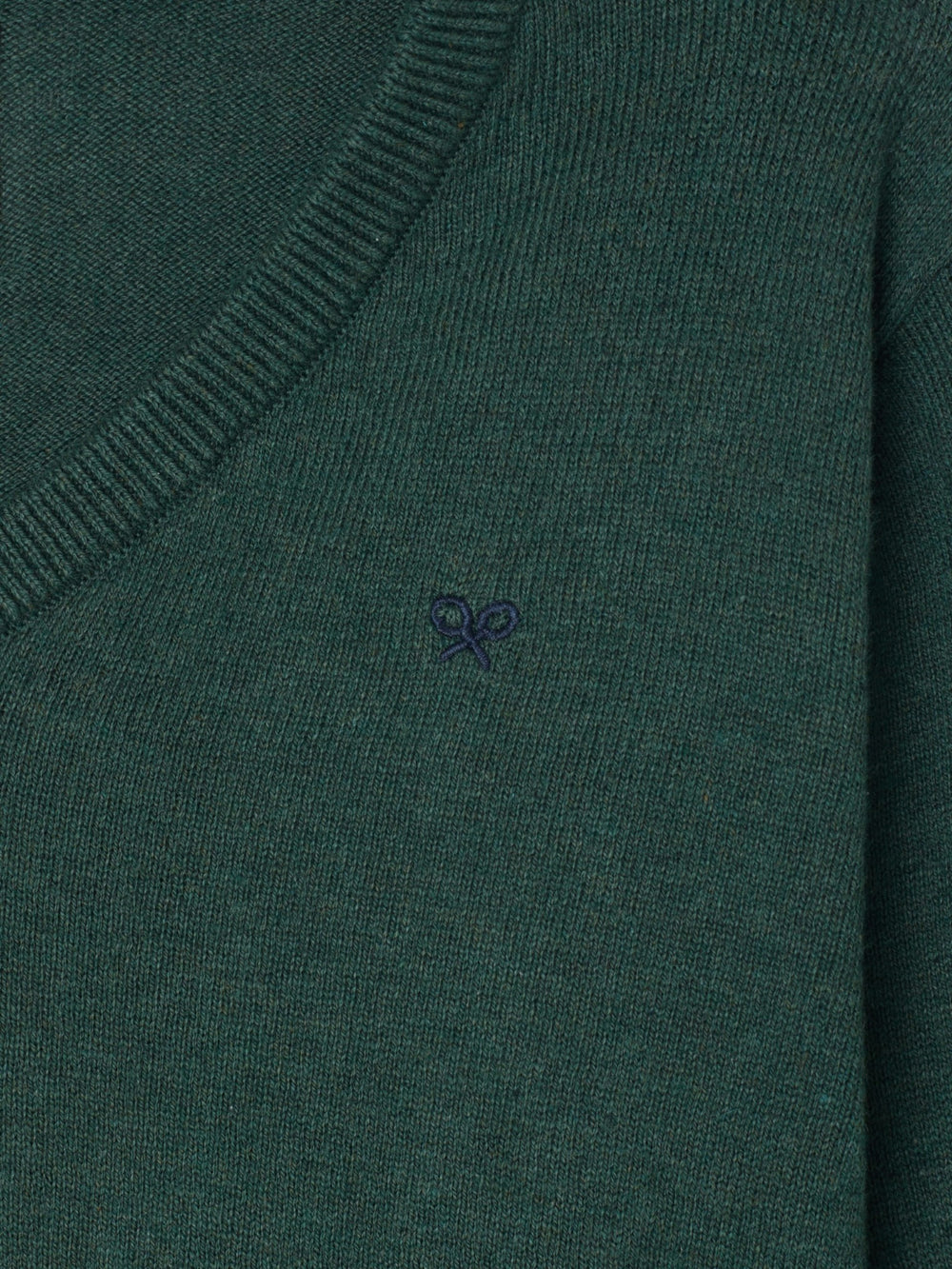 Jersey kids cuello pico verde