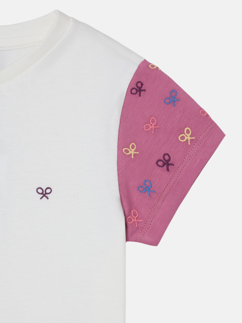 Girl's T-shirt, rackets pink sleeves white