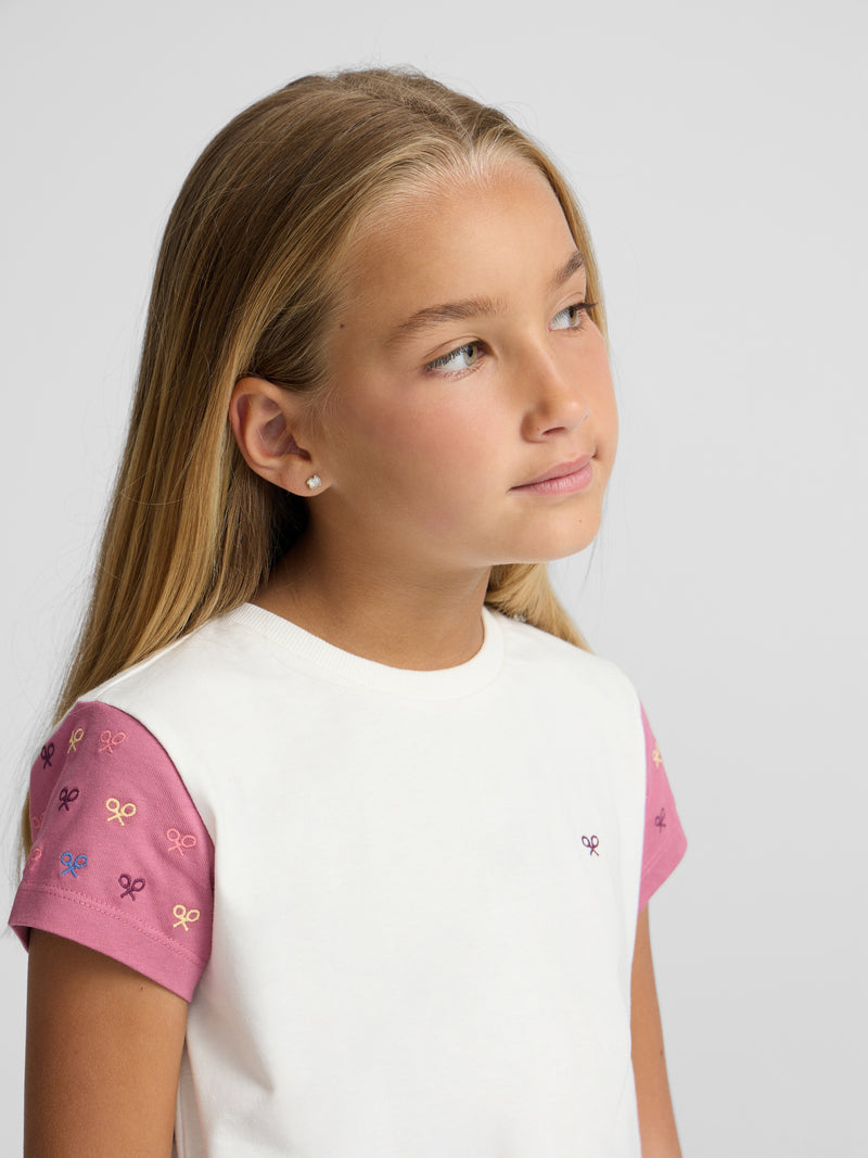 Camiseta girl raquetas mangas rosas blanco