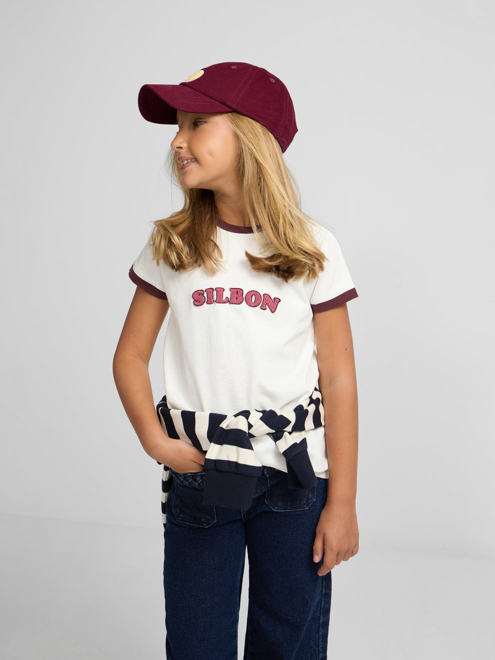 T-shirt girl silbon varsity cru