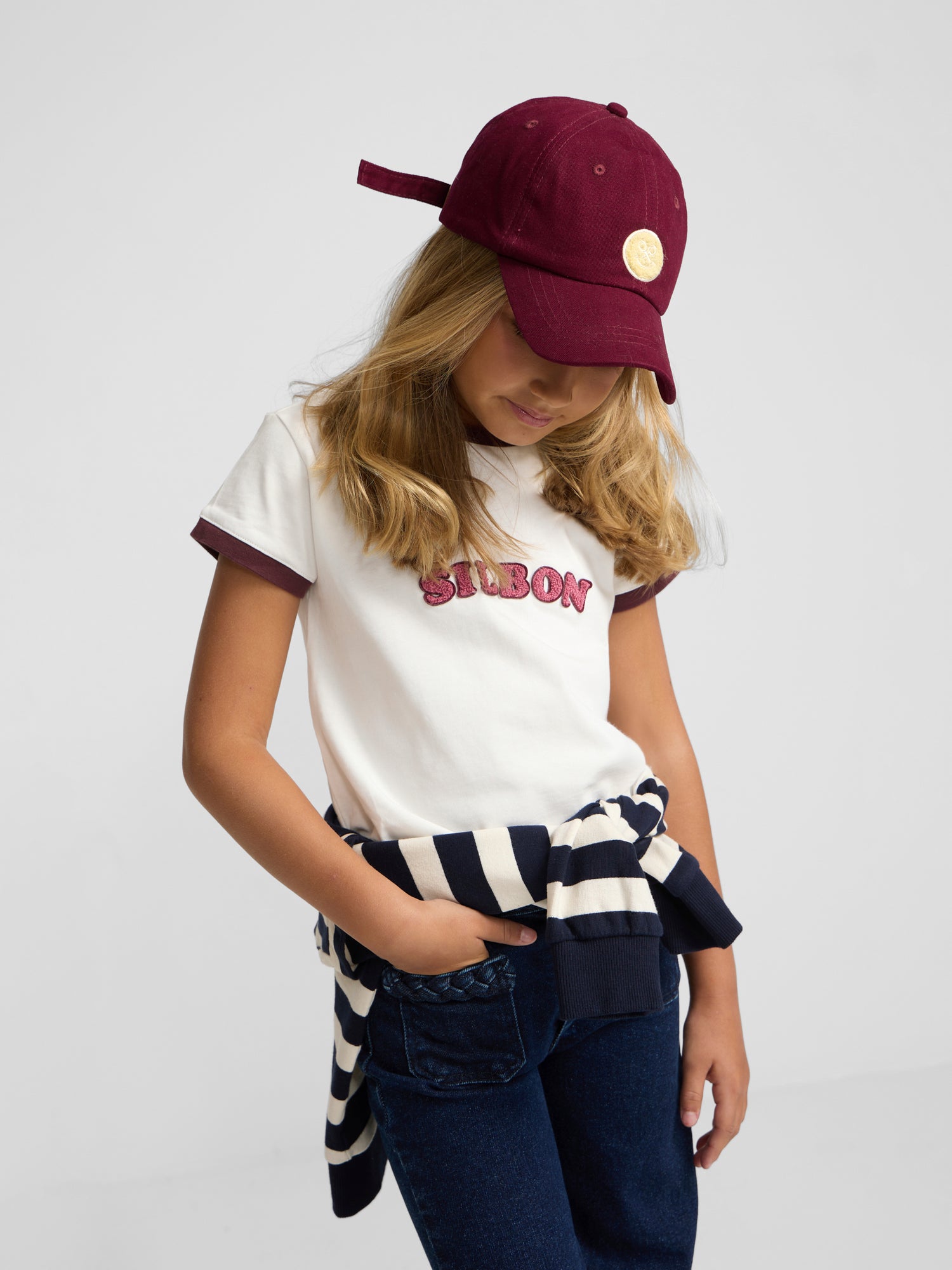 Camiseta girl silbon varsity crudo