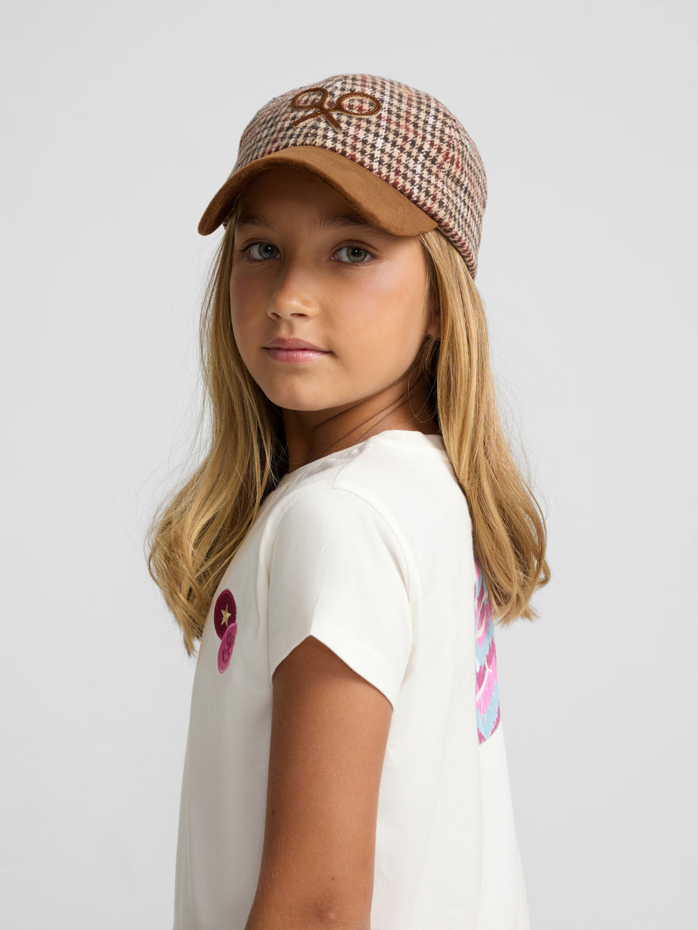 T-shirt girl patch raquetes branca