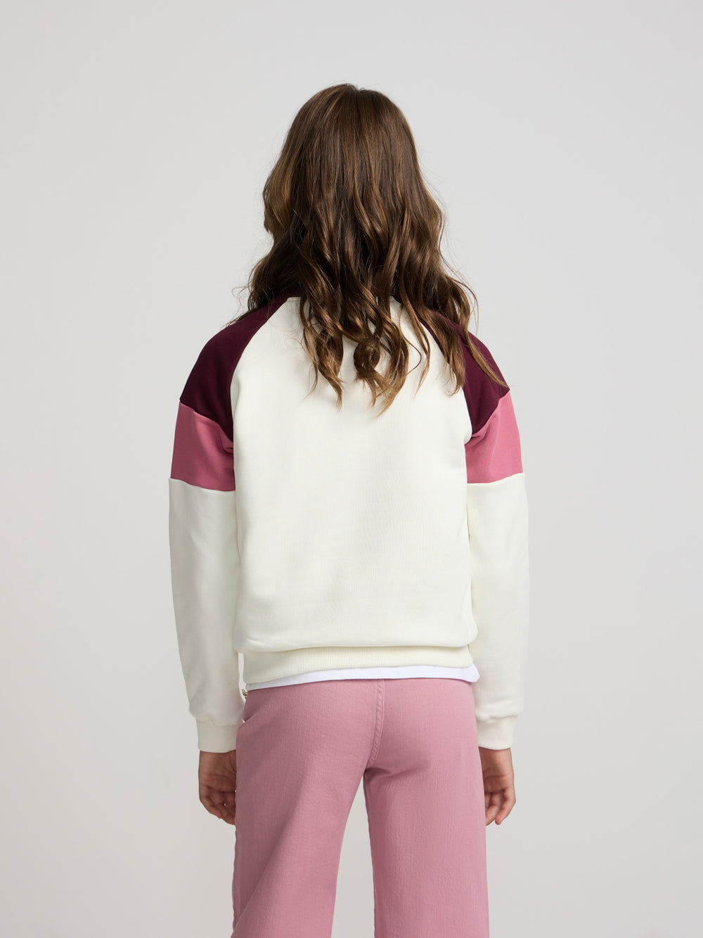 Sudadera girl cuello alto tricolor rosa y crudo