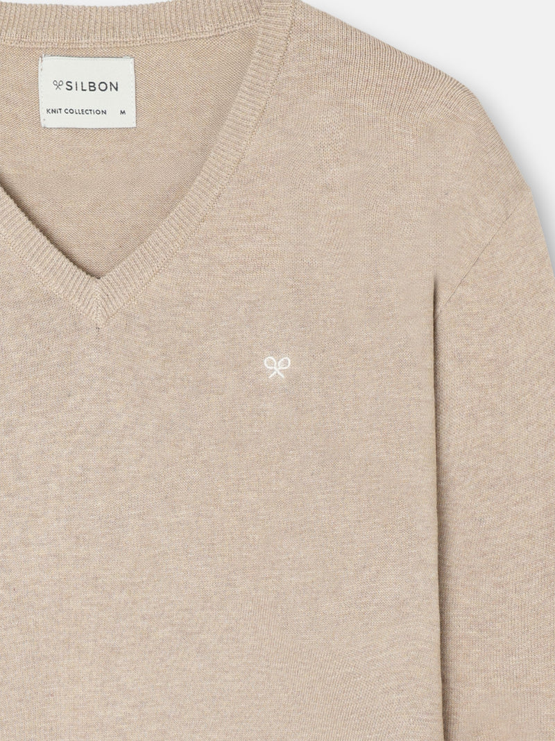Plain V-neck sweater in light brown