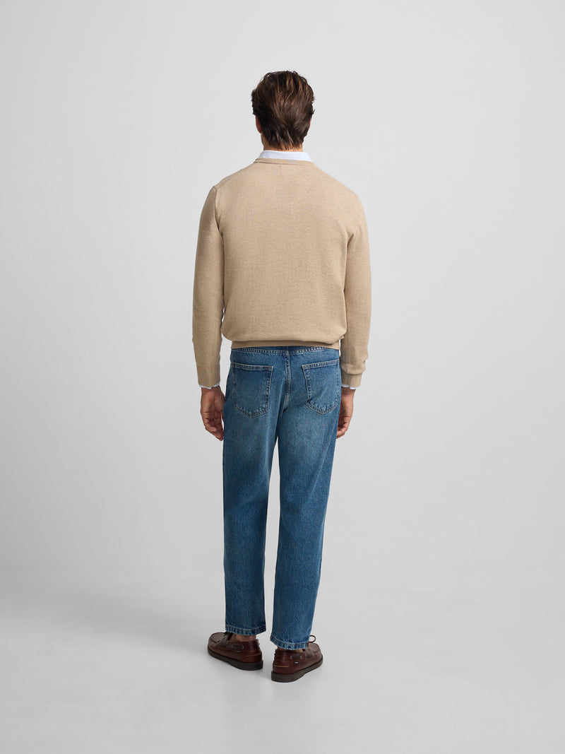 Plain V-neck sweater in light brown