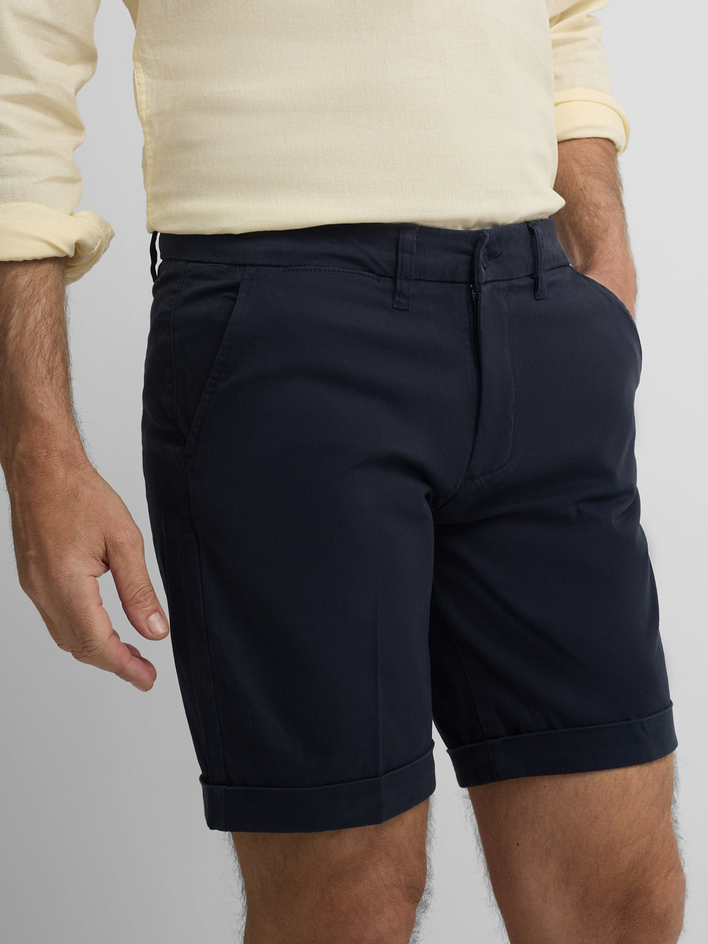 Bermuda clasica azul navy