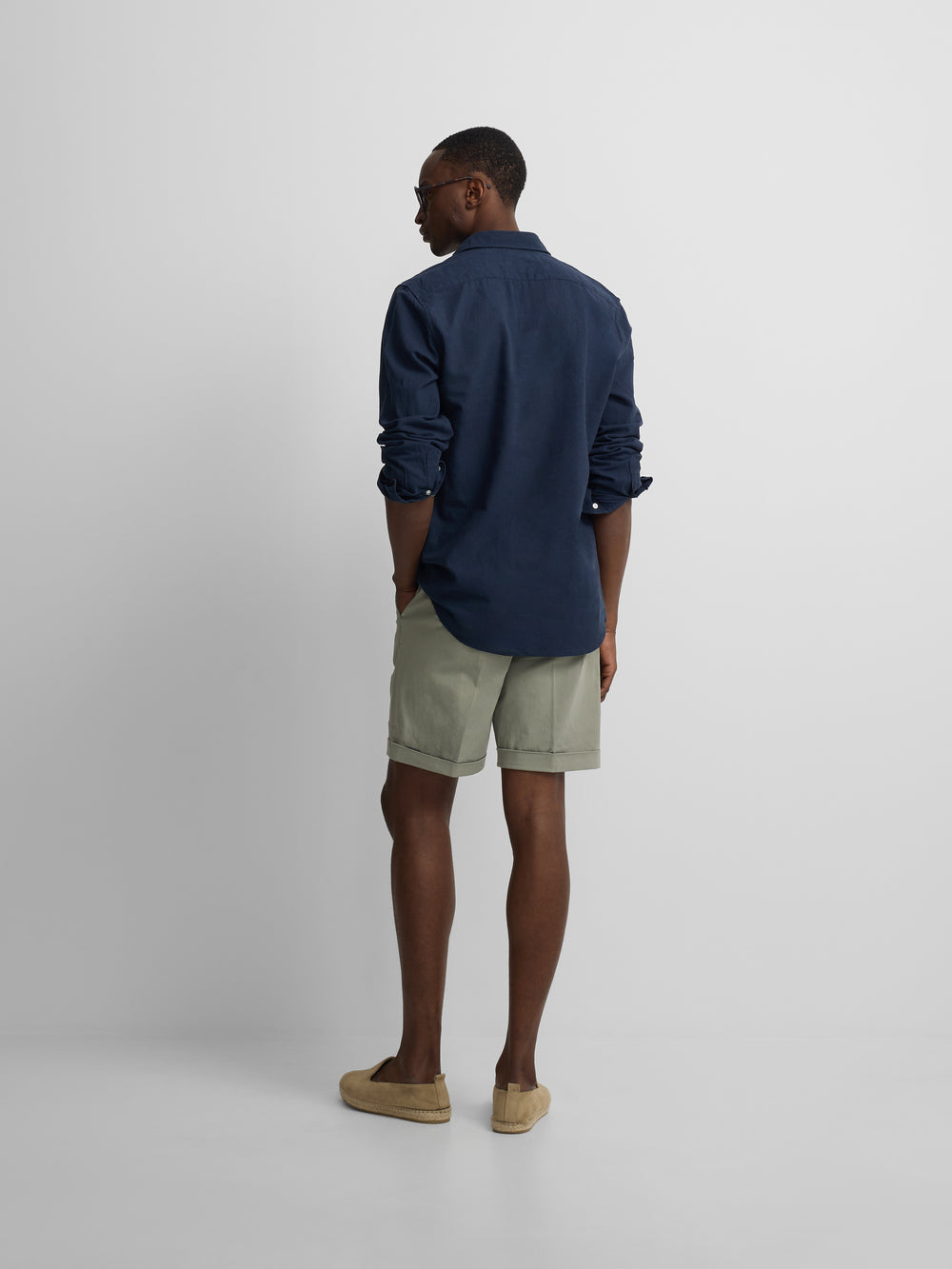 Bermuda clasica verde