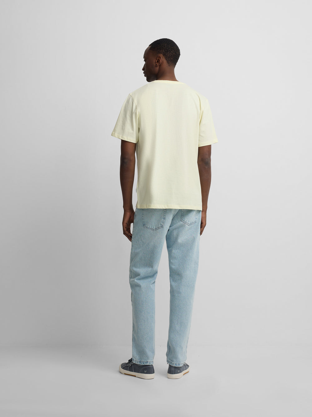 Camiseta minilogo amarillo