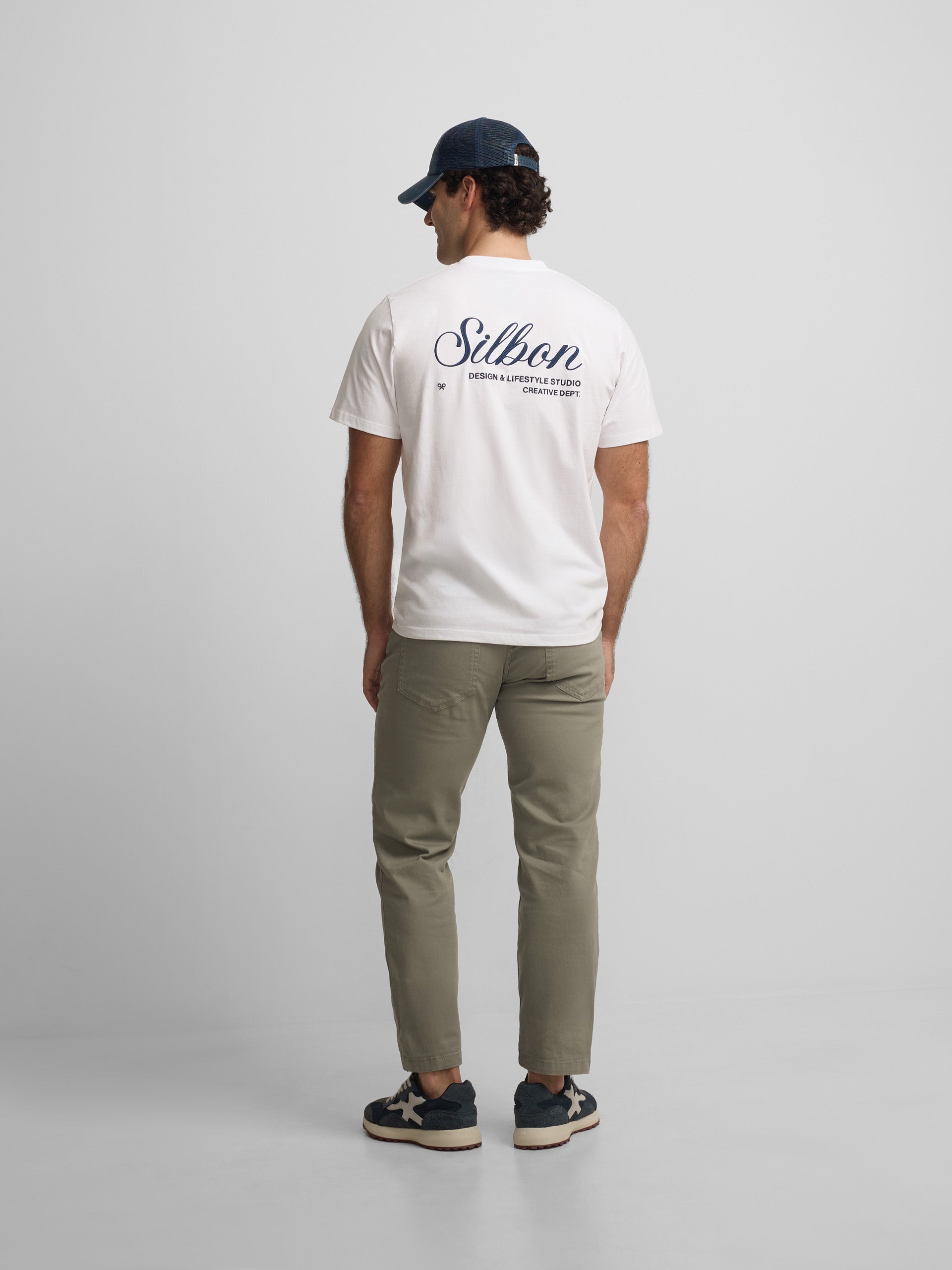 Calças desportivas cinco bolsos verde médio