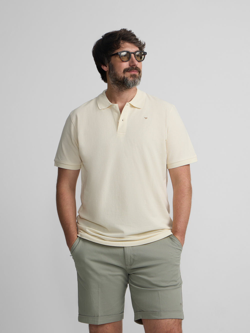 Polo clasico liso crema