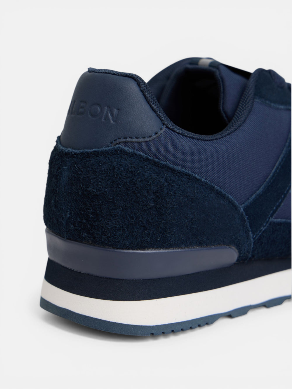 Zapatilla urban style azul marino