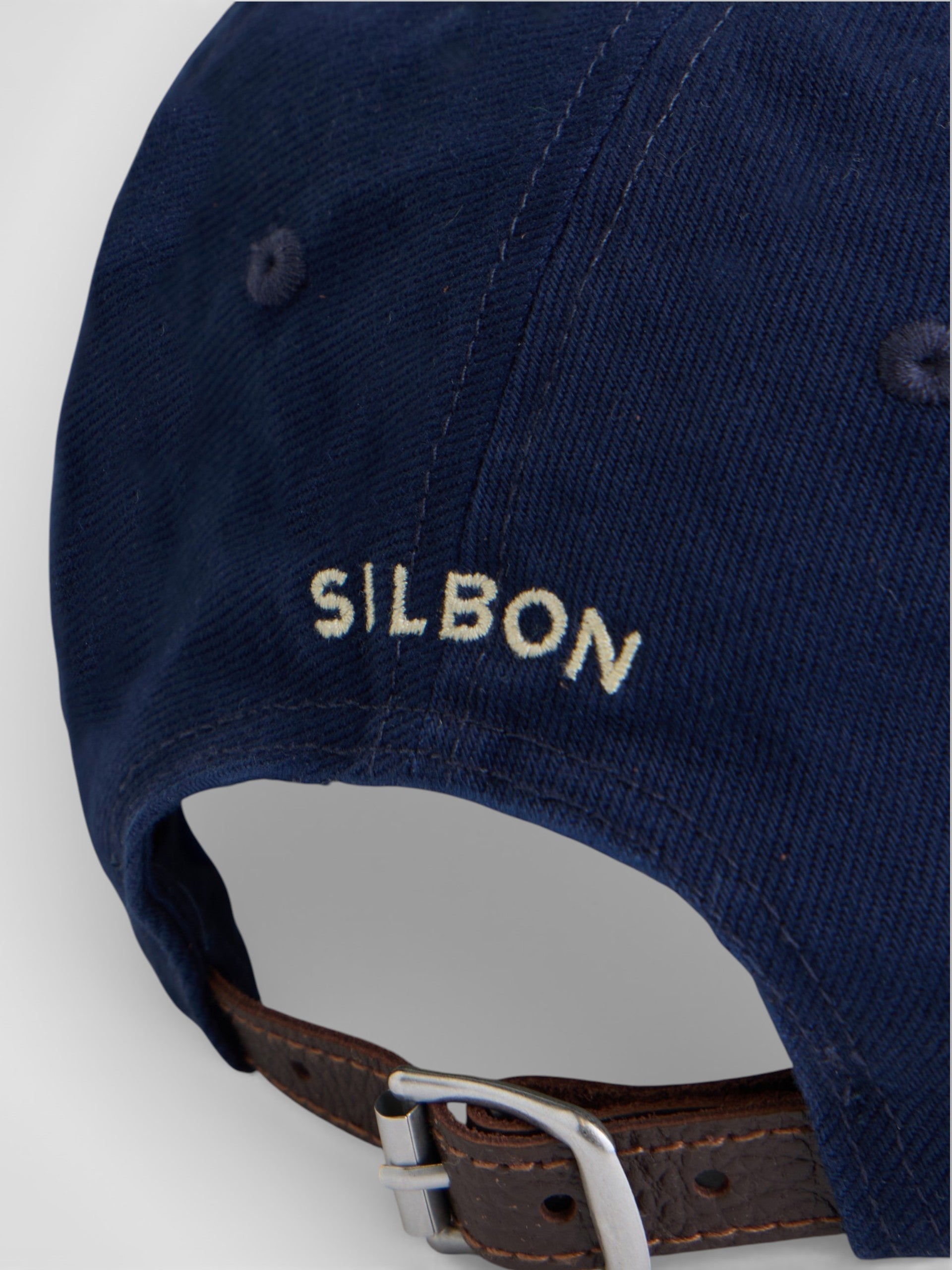 Navy blue medium logo cap
