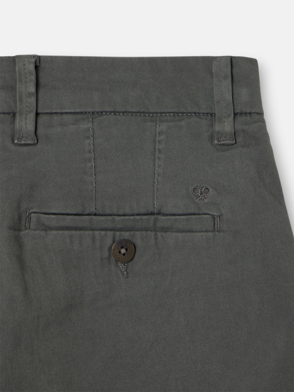 Bermuda clasica pinza verde