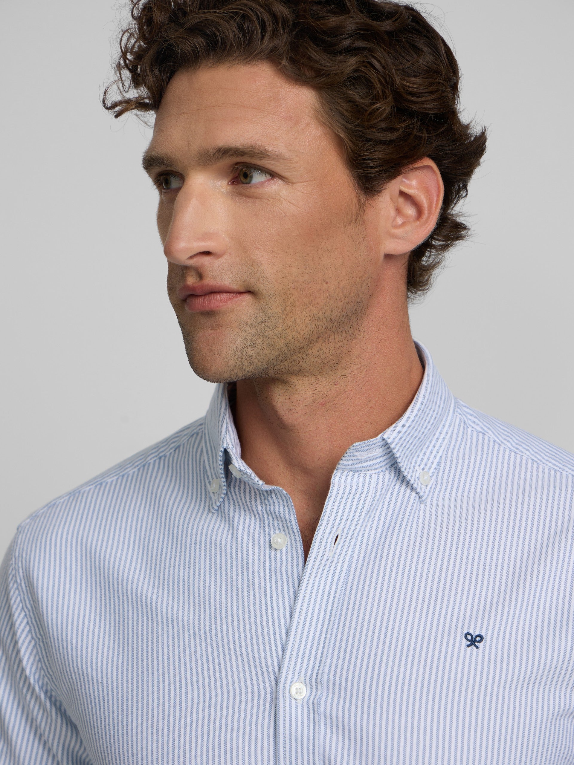 Camisa sport oxford riscas azul