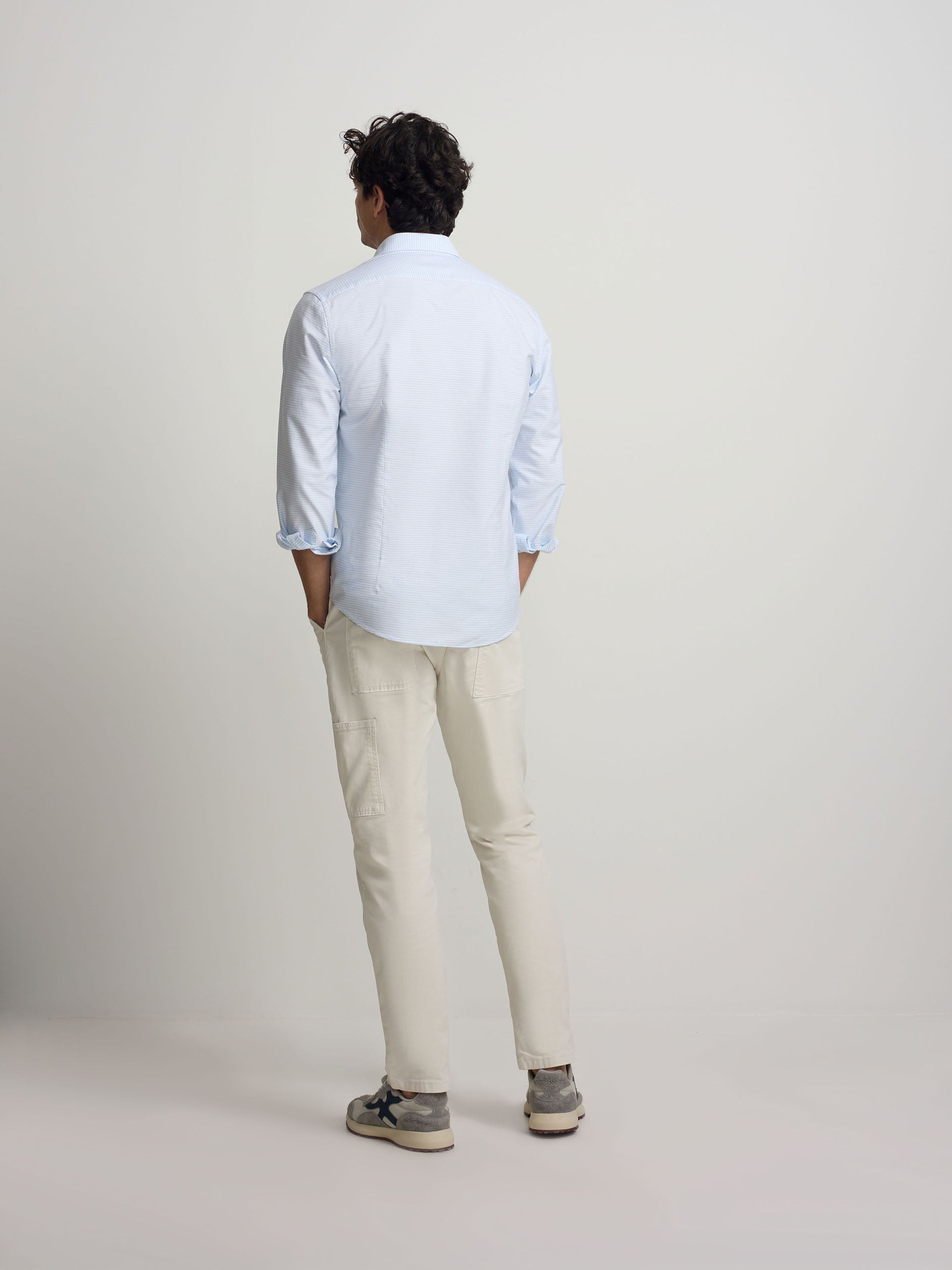 Camisa sport oxford riscas horizontais azul-claro