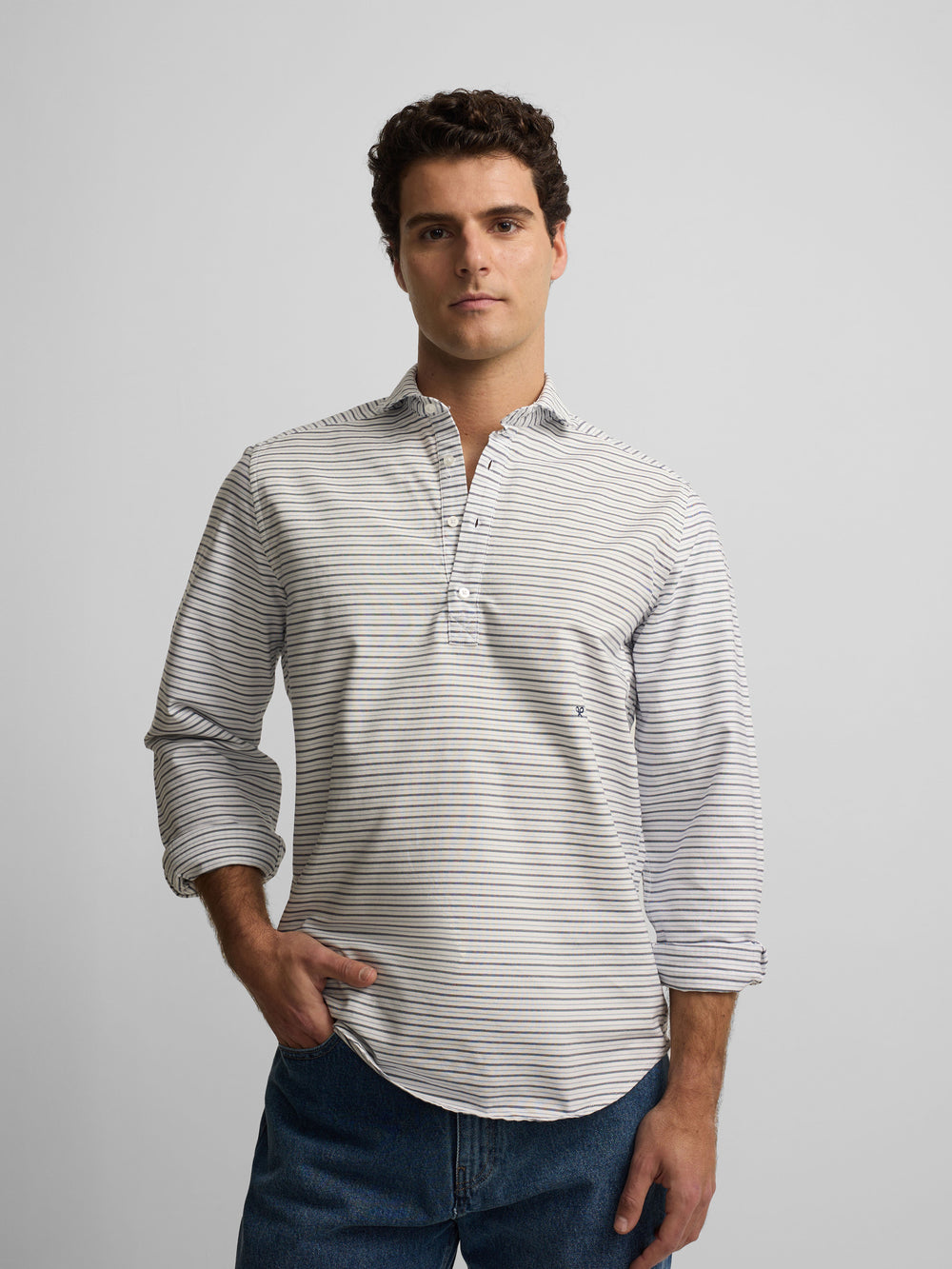 Polera sport oxford rayas multicolor azules