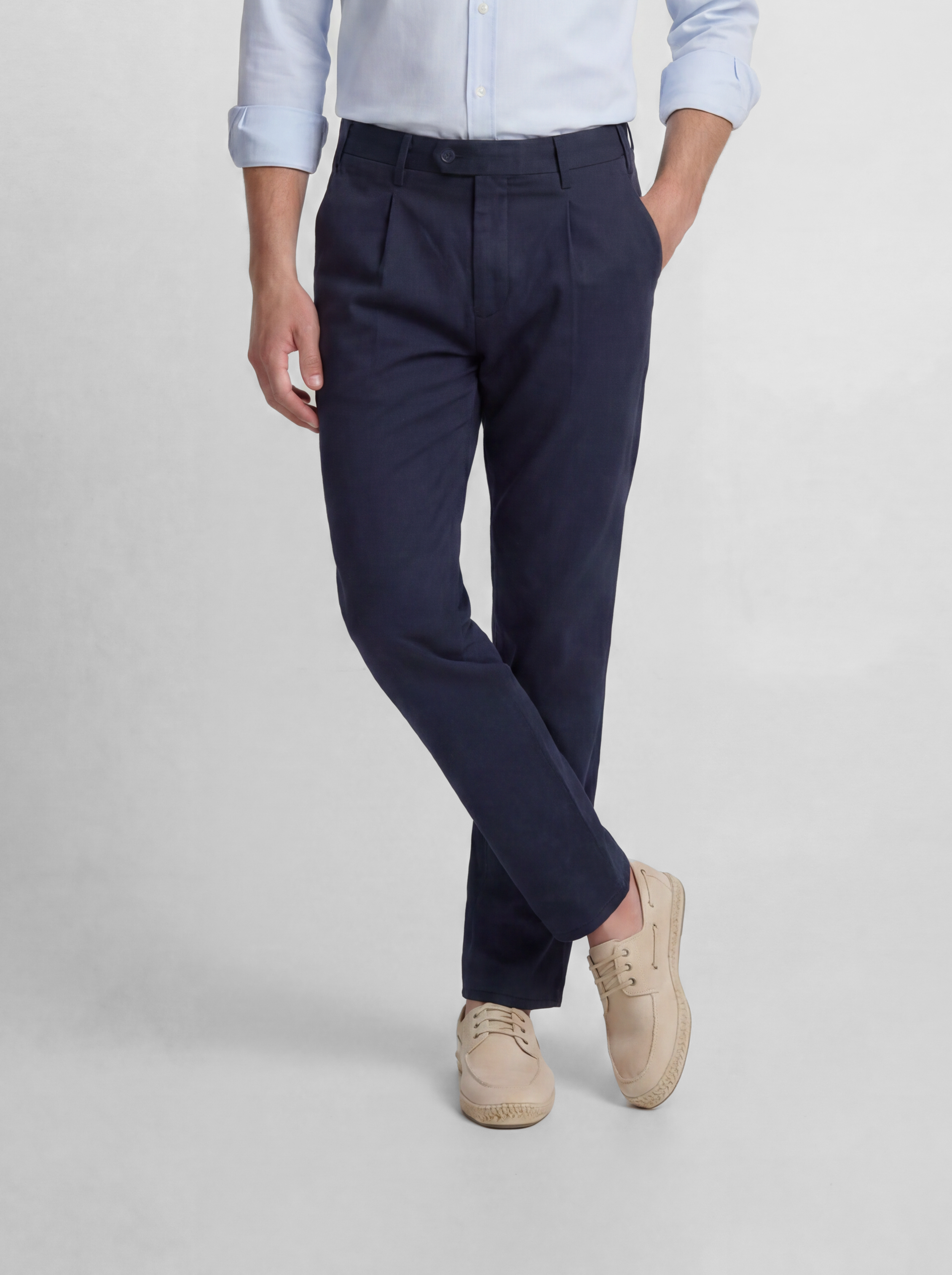 Navy blue pleated sport chino trousers