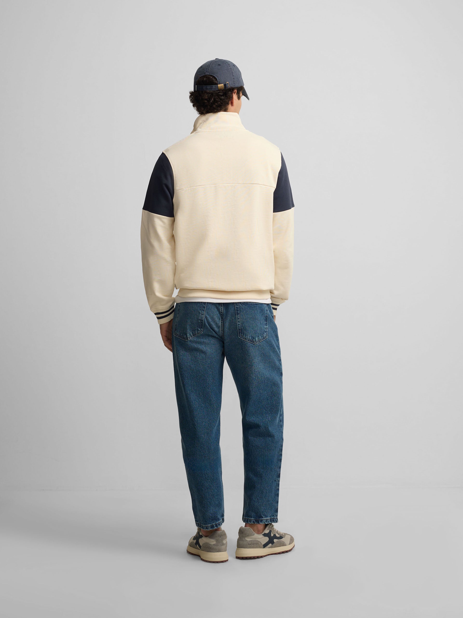 Sudadera media cremallera vintage crema