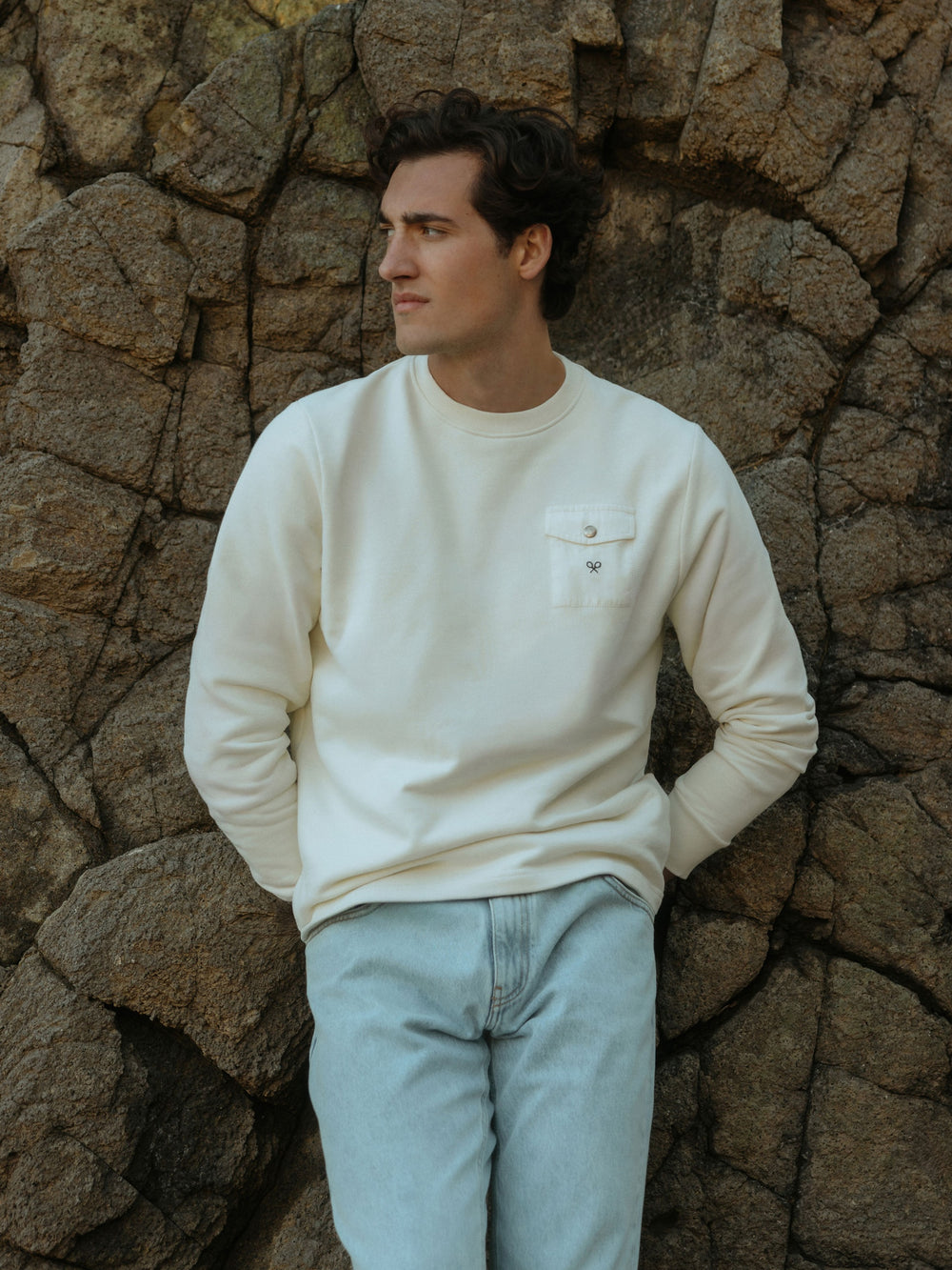 Sweatshirt com bolso cruise creme