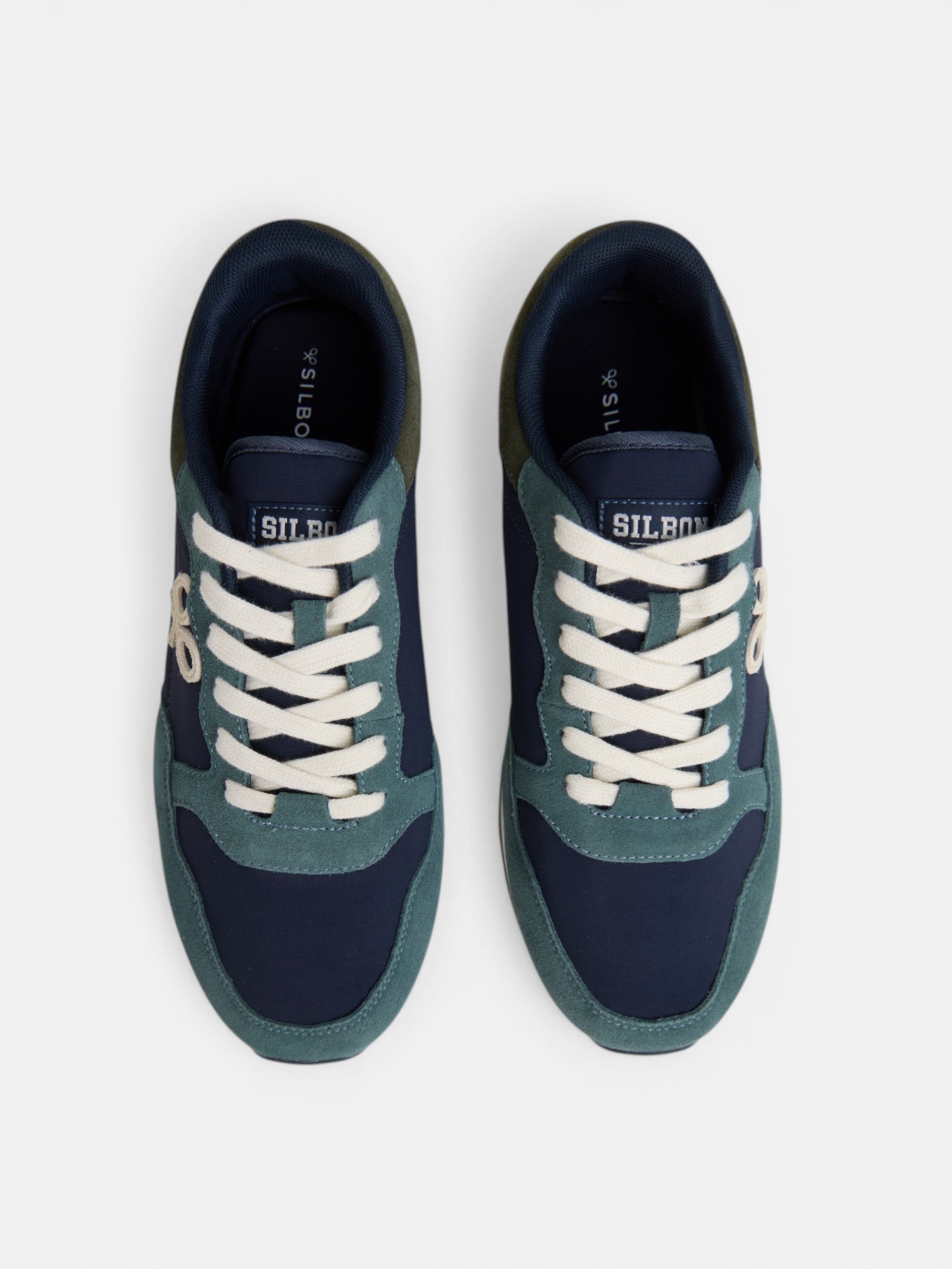 Zapatilla running style azul marino