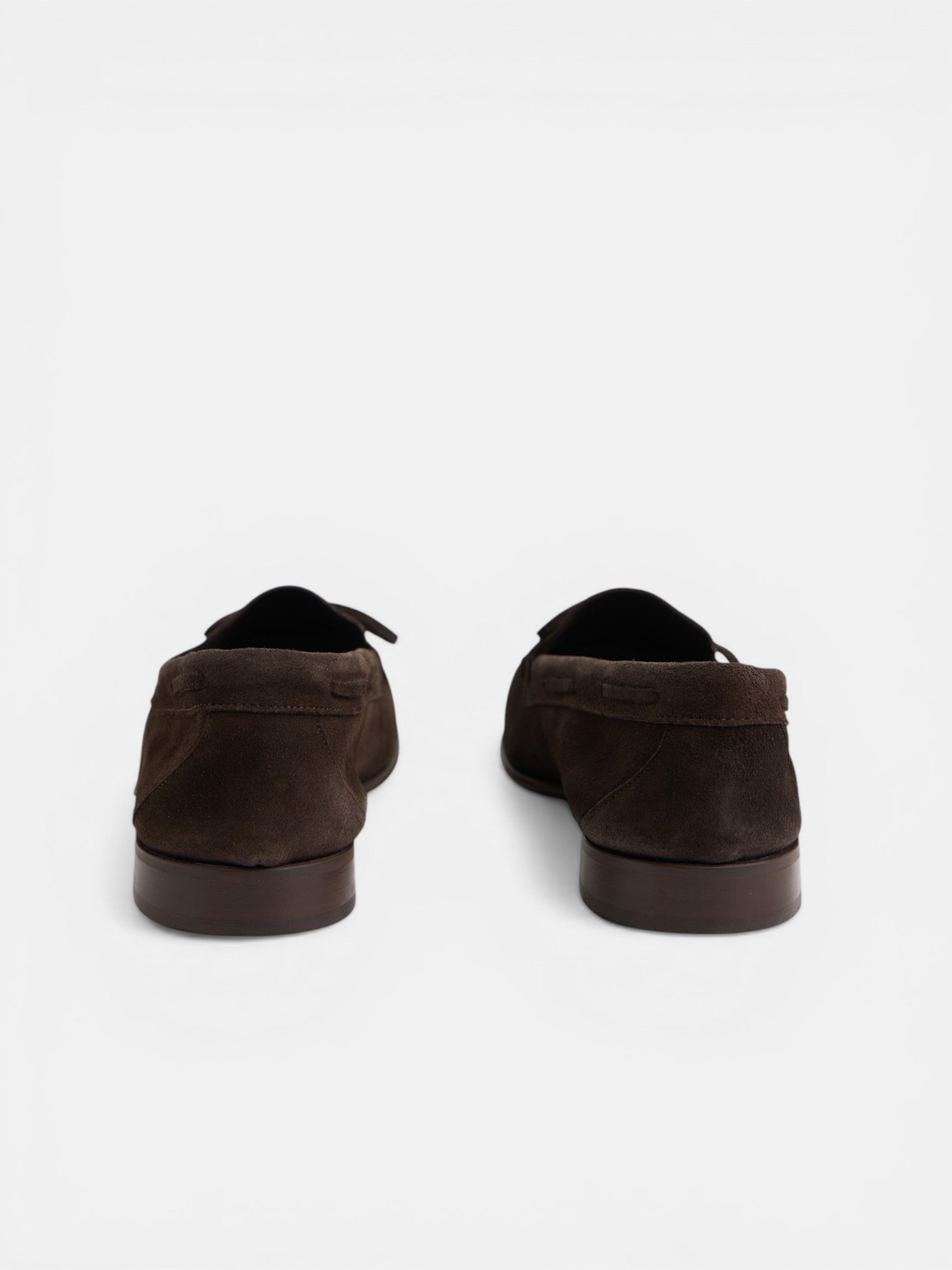 Zapato ante lazo marron oscuro