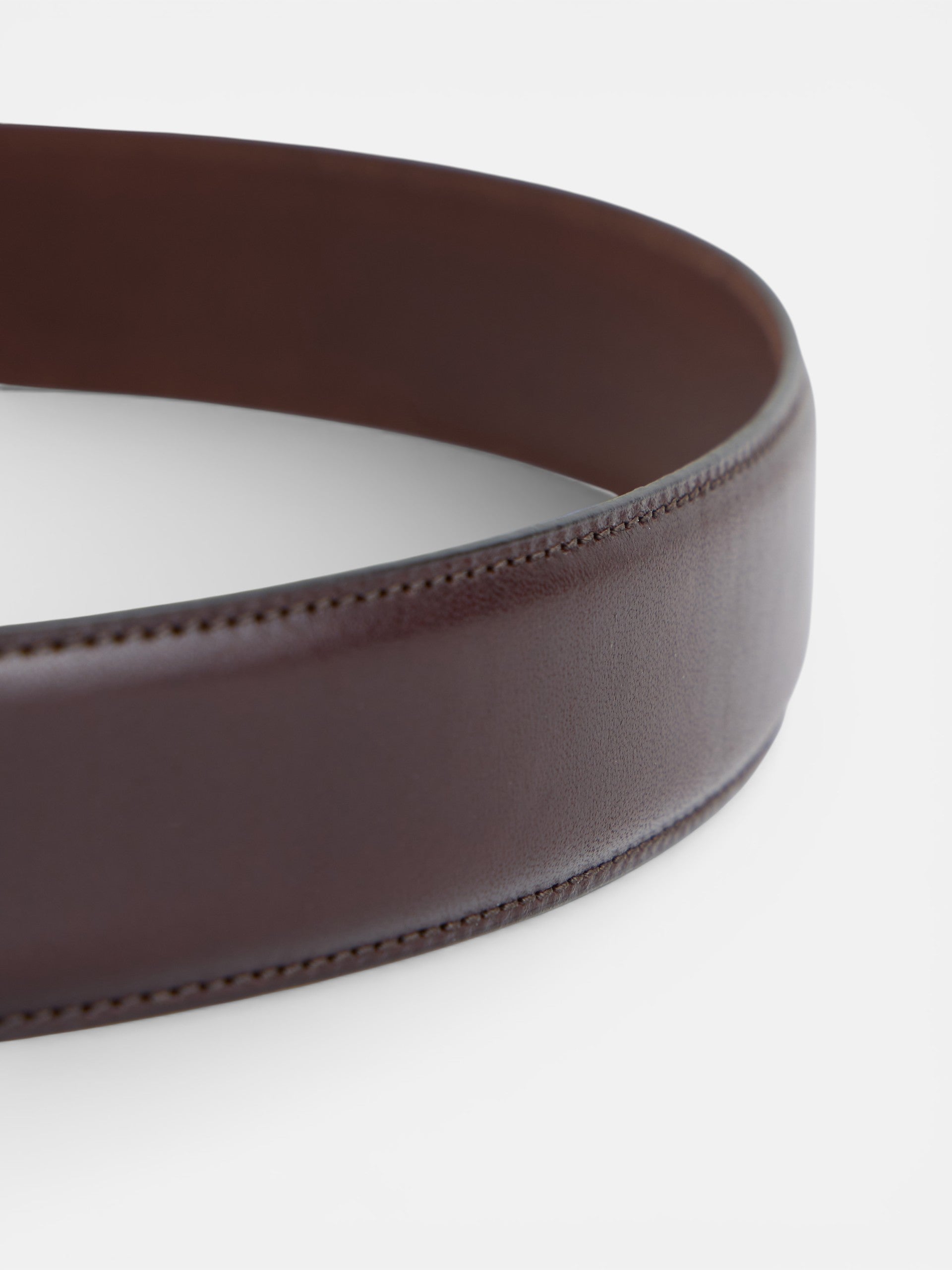 Cinturon liso piel marron