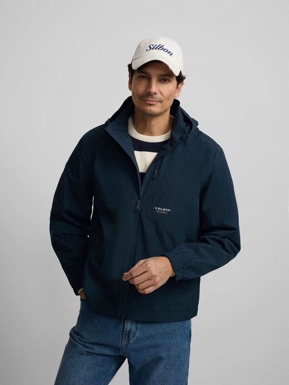 Coupe-vent technique à capuche, bleu marine