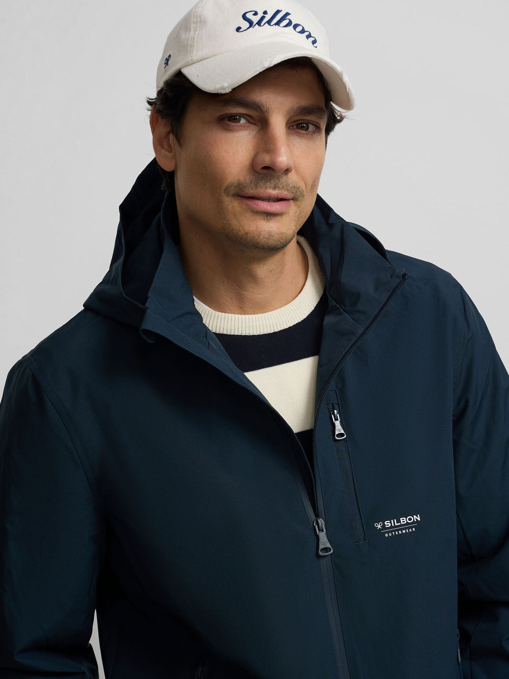 Coupe-vent technique à capuche, bleu marine