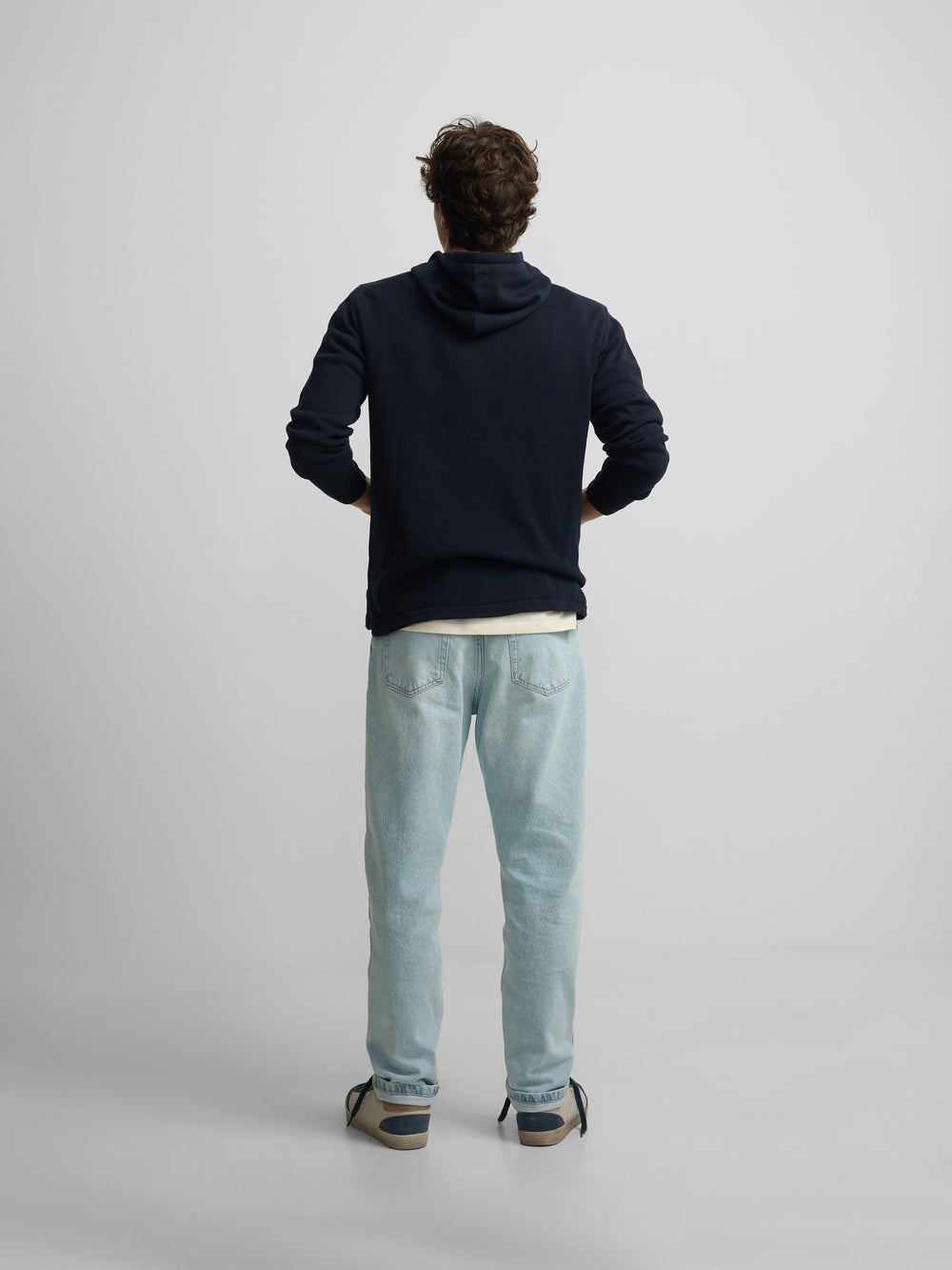 Jersey liso capucha azul marino