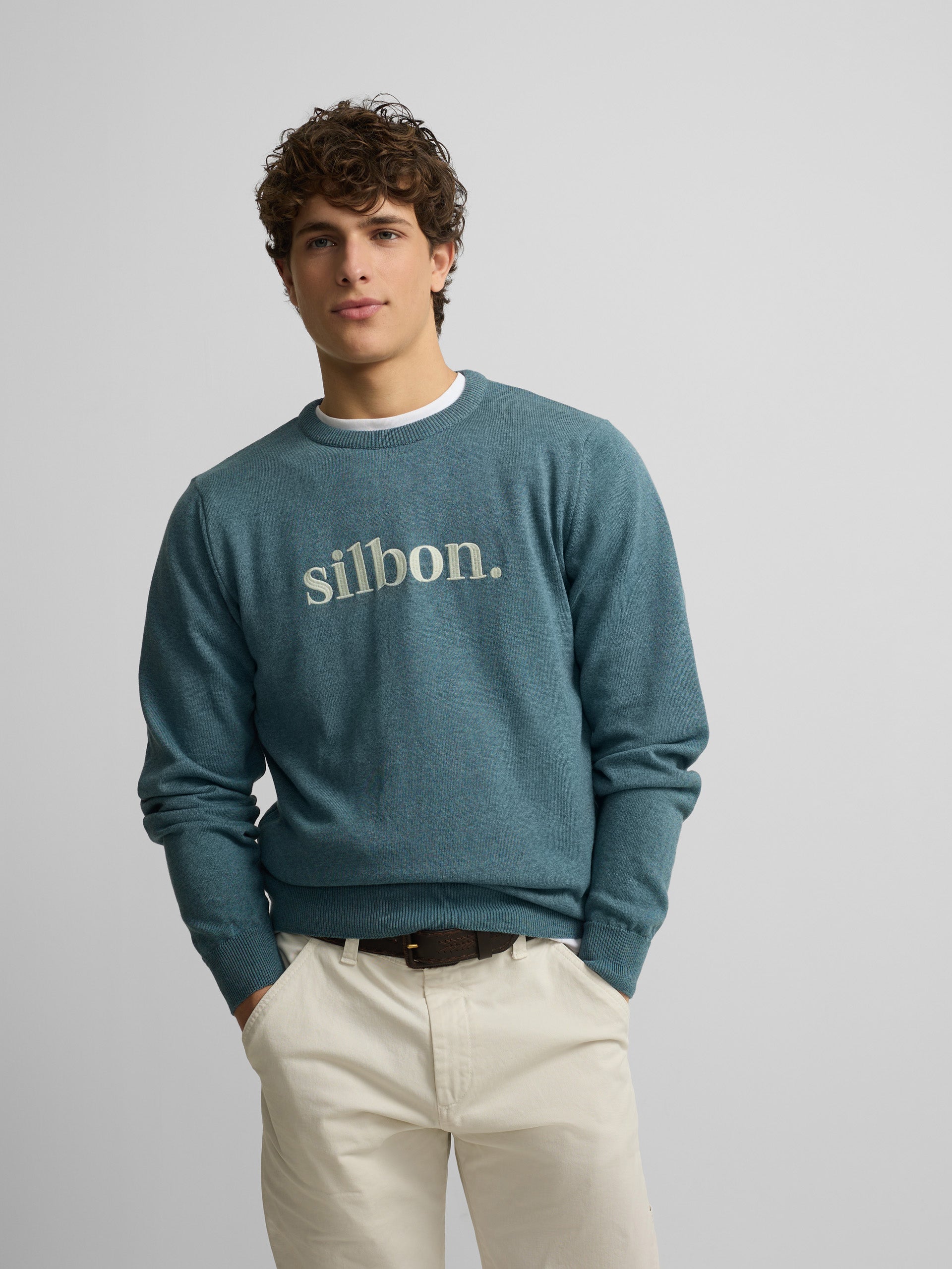 Silbon medium green sweater