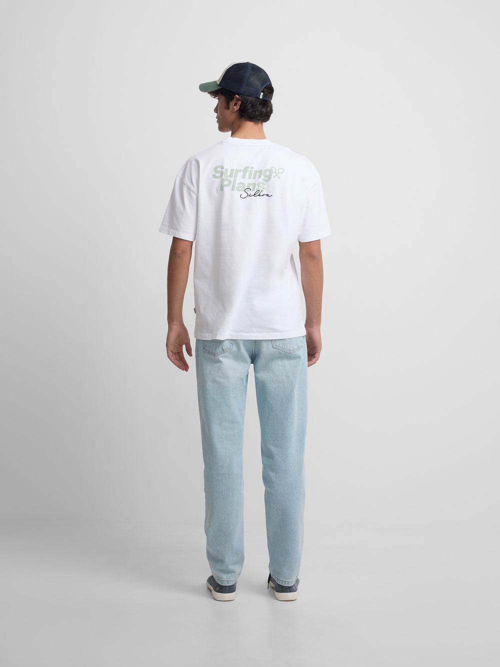 Camiseta relaxed fit surfing plans blanco