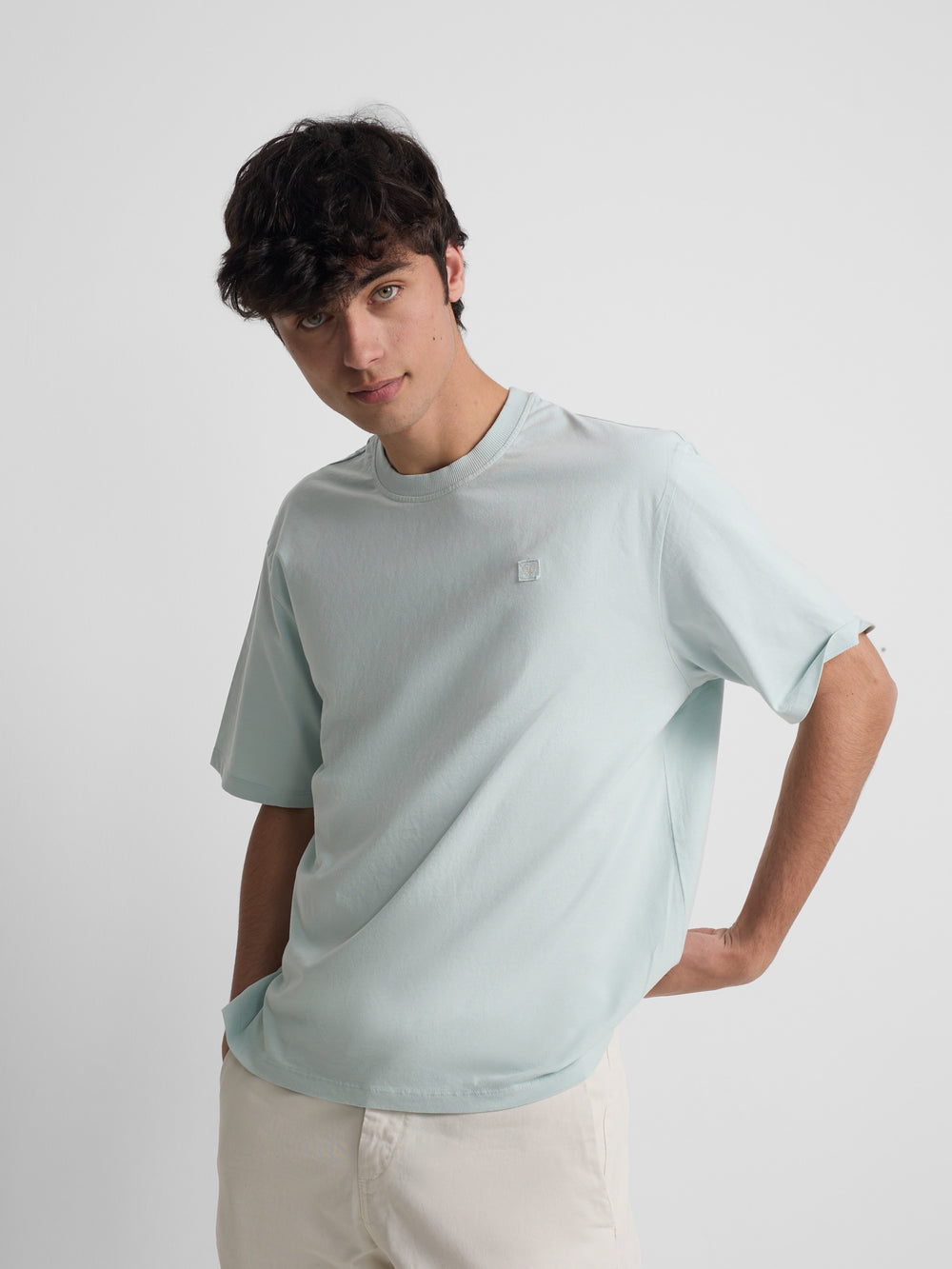 Camiseta special fit minilogo parche aguamarina