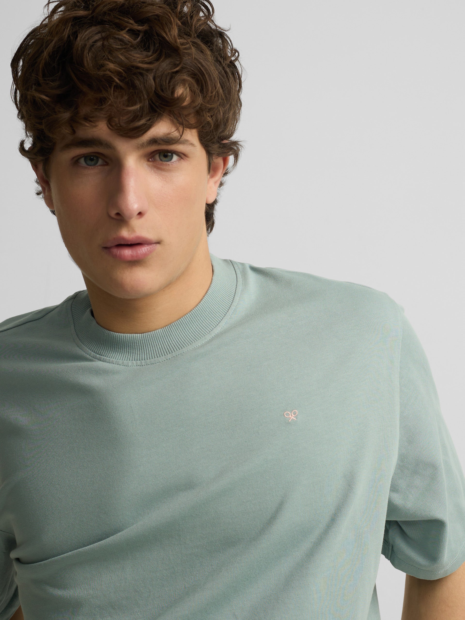 Camiseta special fit Silbon classic society verde cinzento