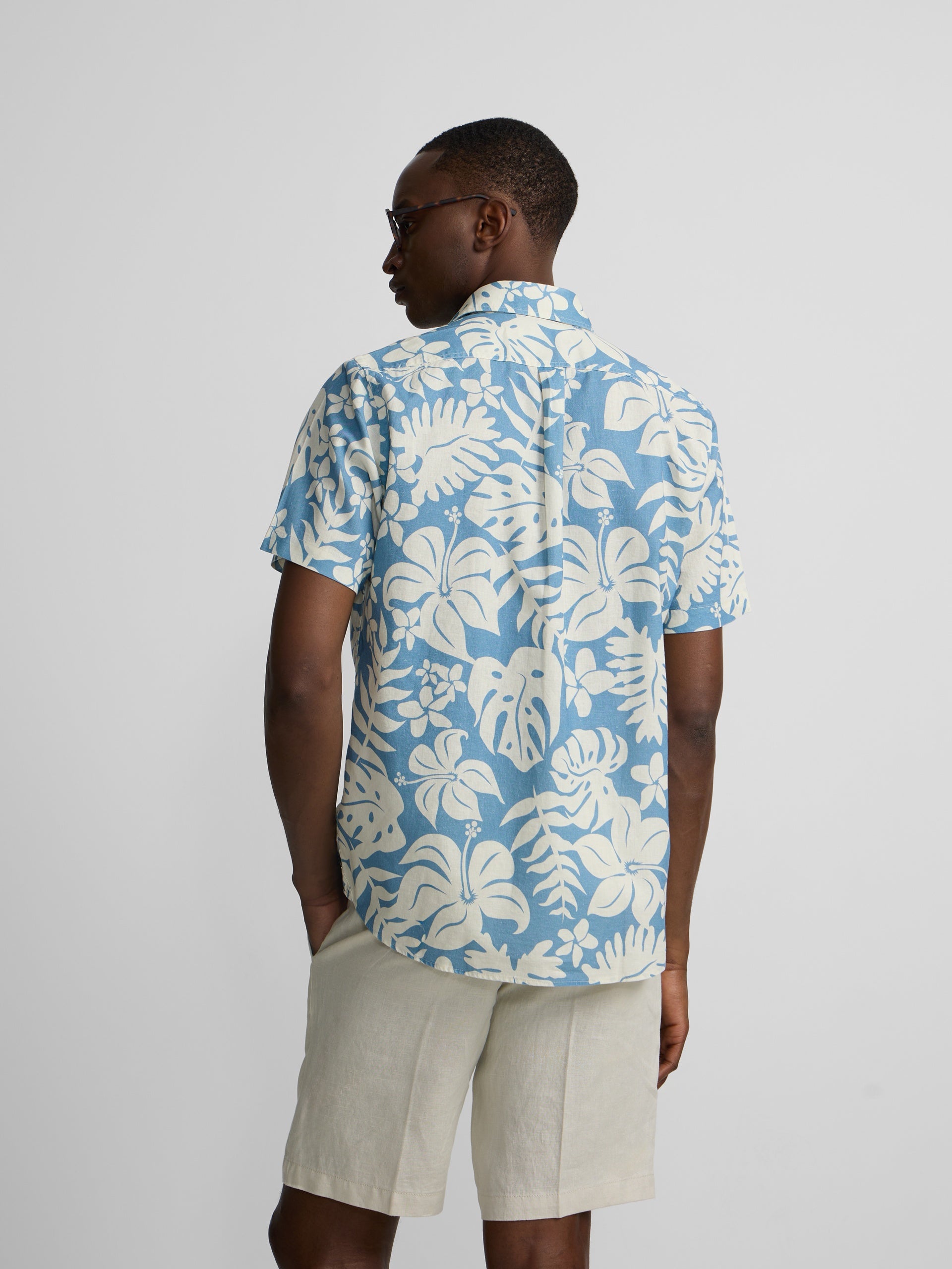 Chemise à manches courtes en lin imprimé bleu