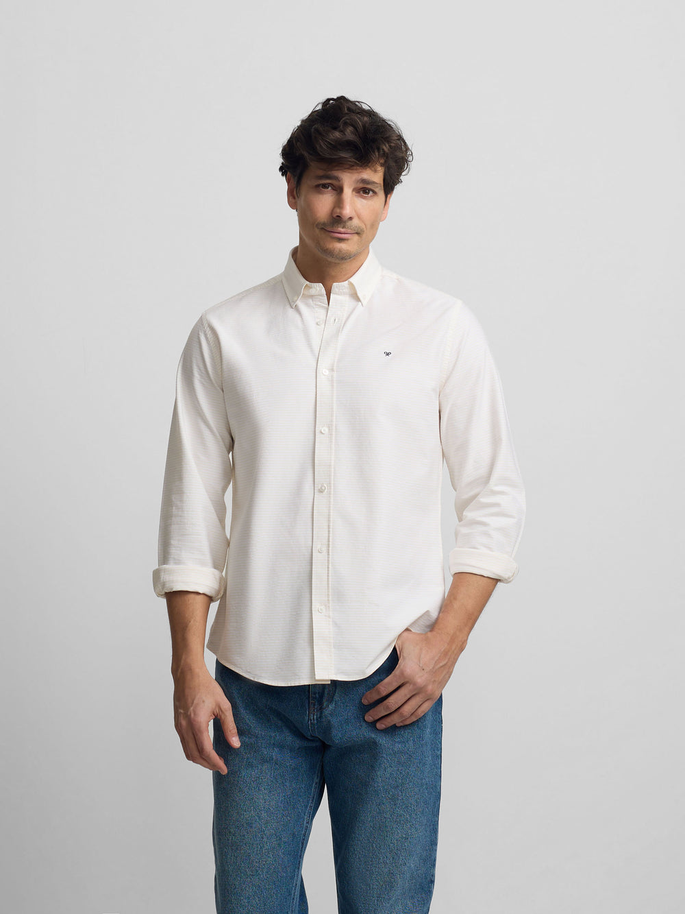 Camisa sport oxford riscas horizontais amarelas