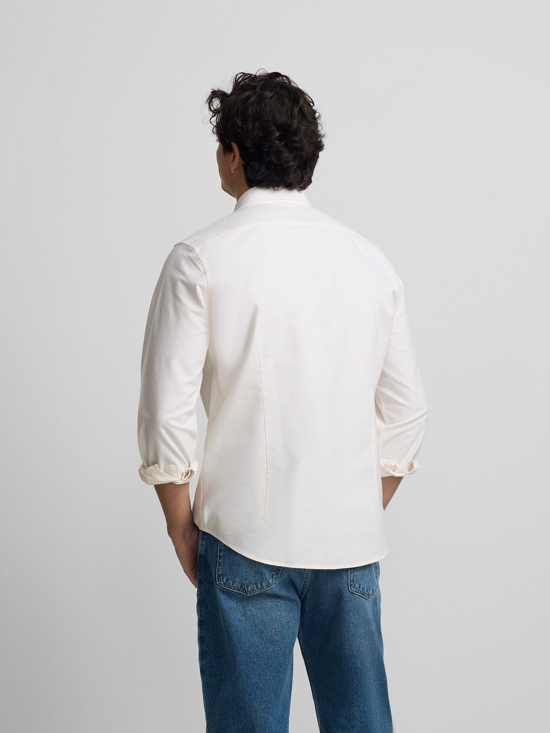 Camisa sport oxford riscas horizontais amarelas