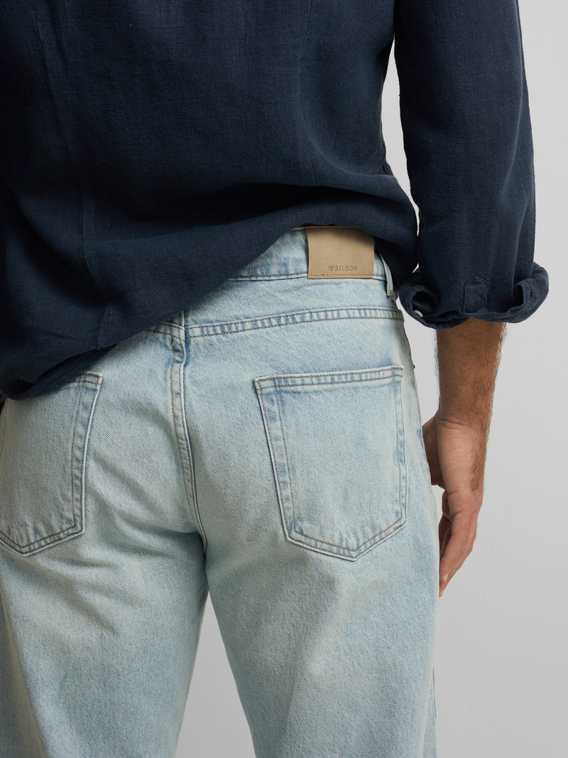 Pantalon de sport en denim fuselé bleu clair