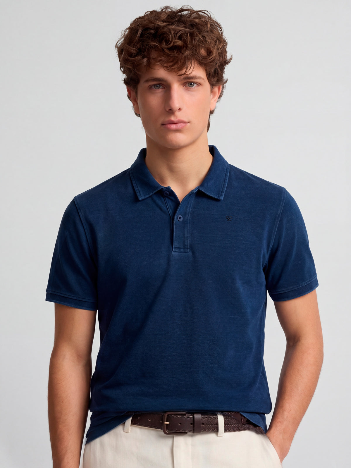 Polo de manga curta estilo denim azul-marinho