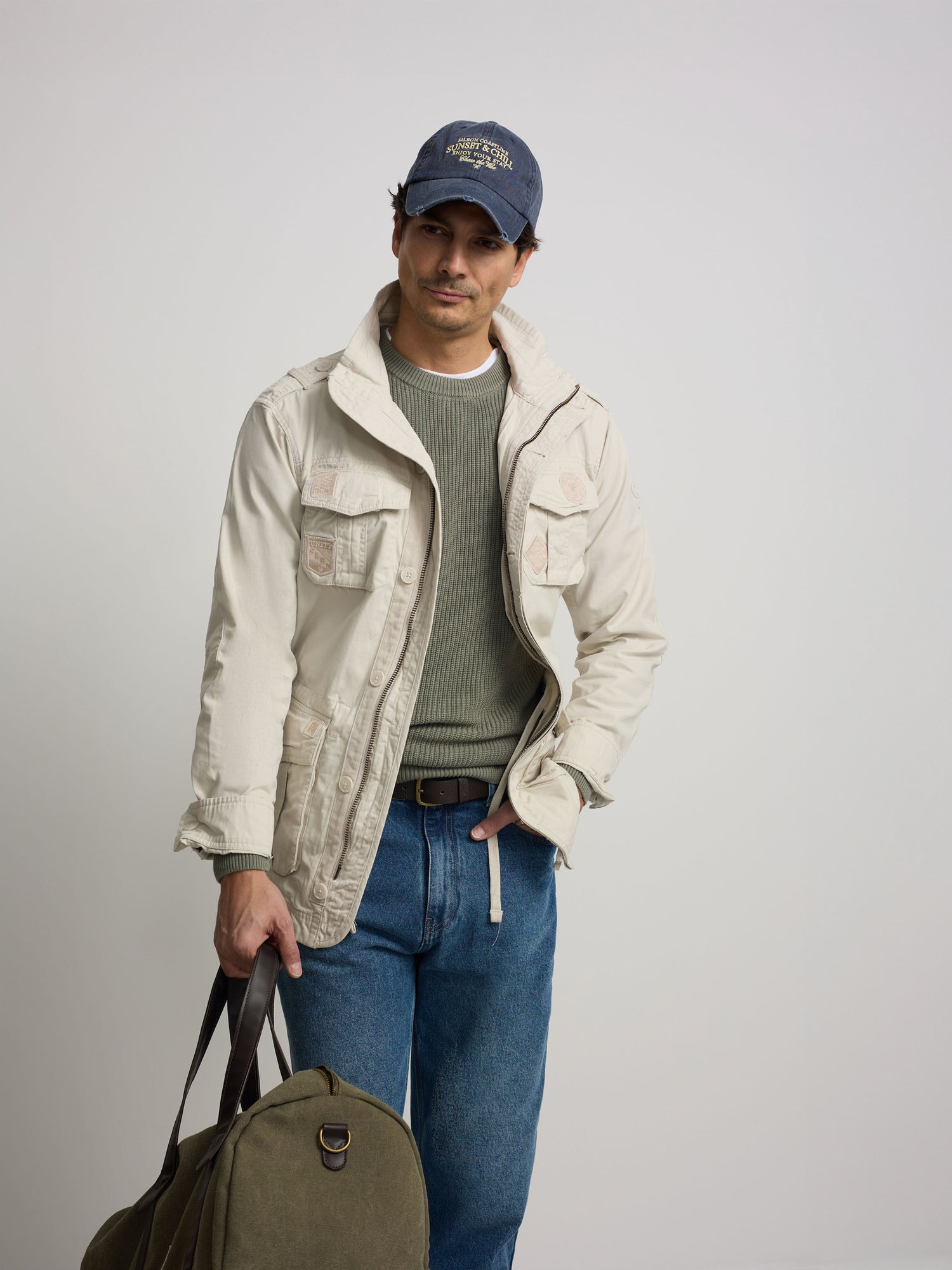 Parka com remendos pedra