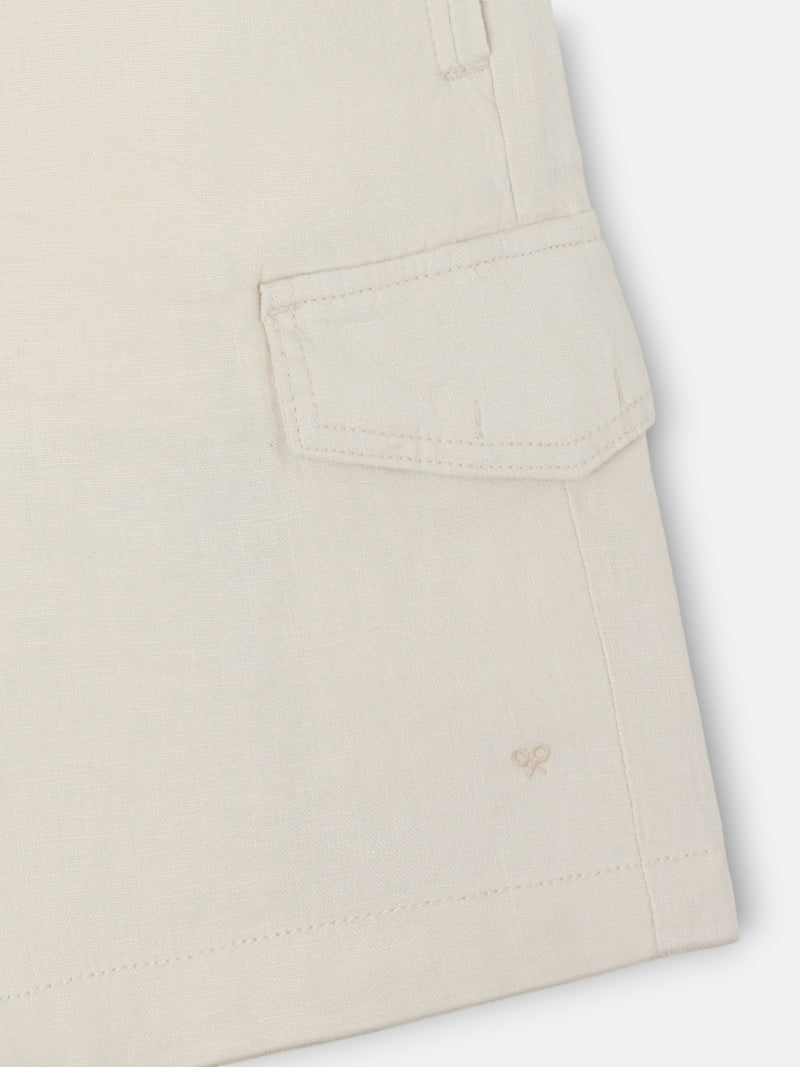 Linen Bermuda shorts with stone pocket