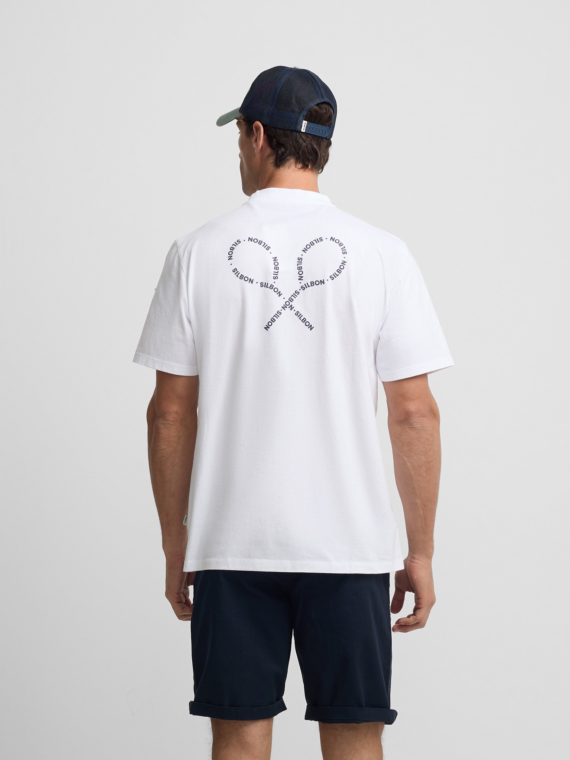 T-shirt blanche avec lettrage raquettes