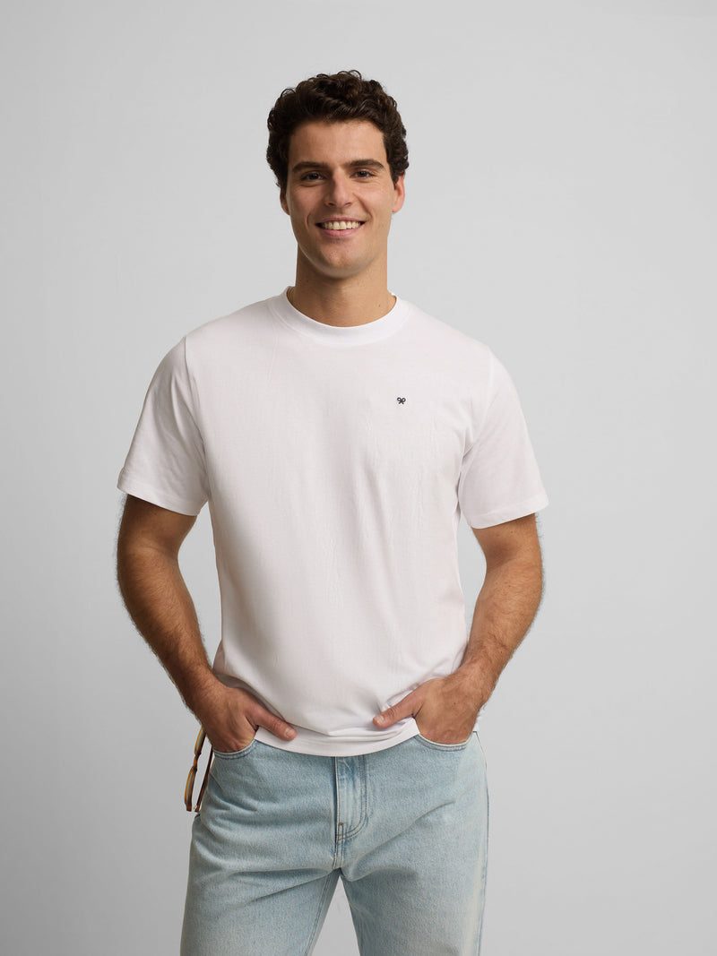 Luxury boat white t-shirt