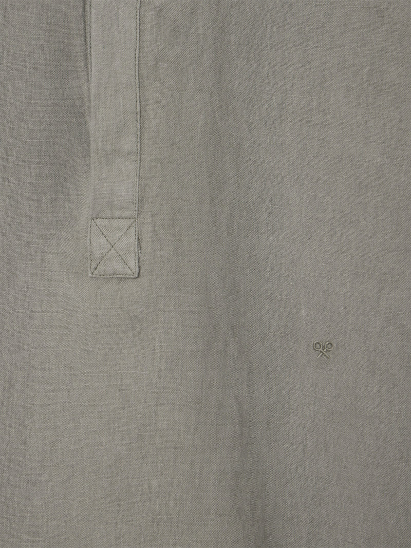 Plain green linen polo