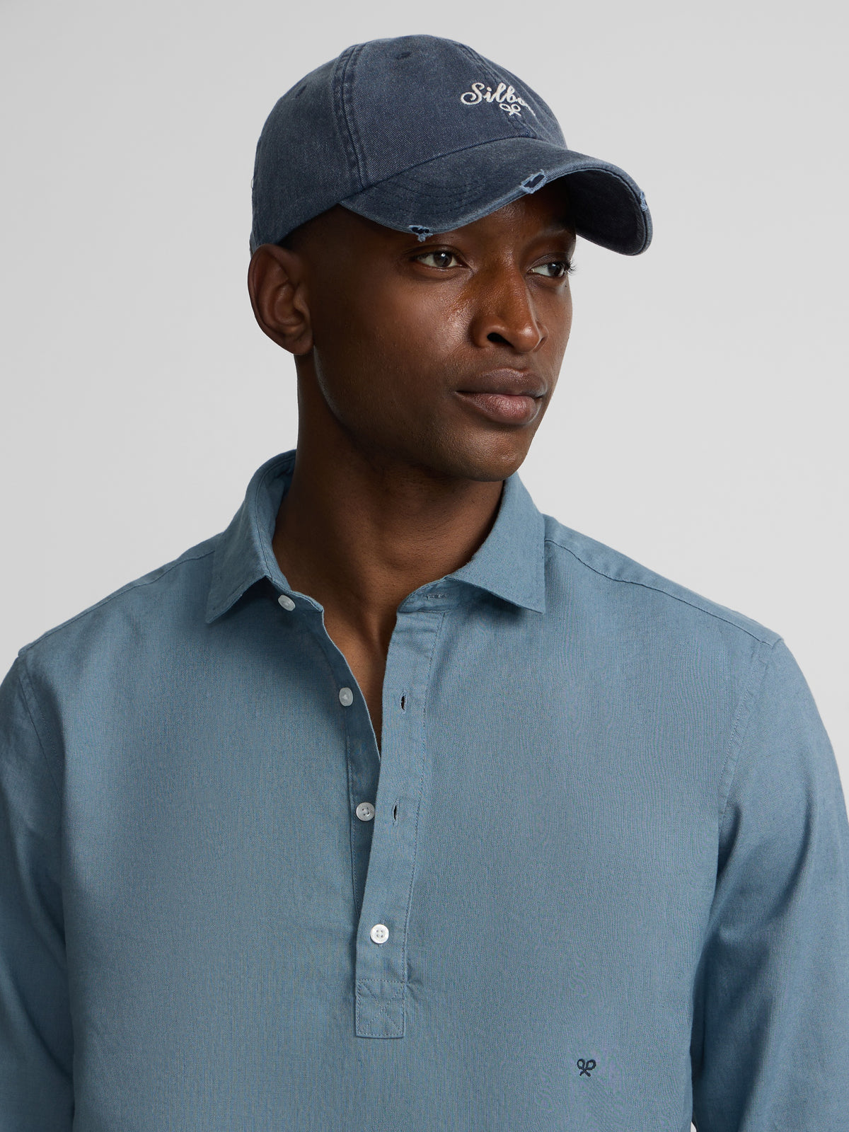 Polera sport lino petroleo