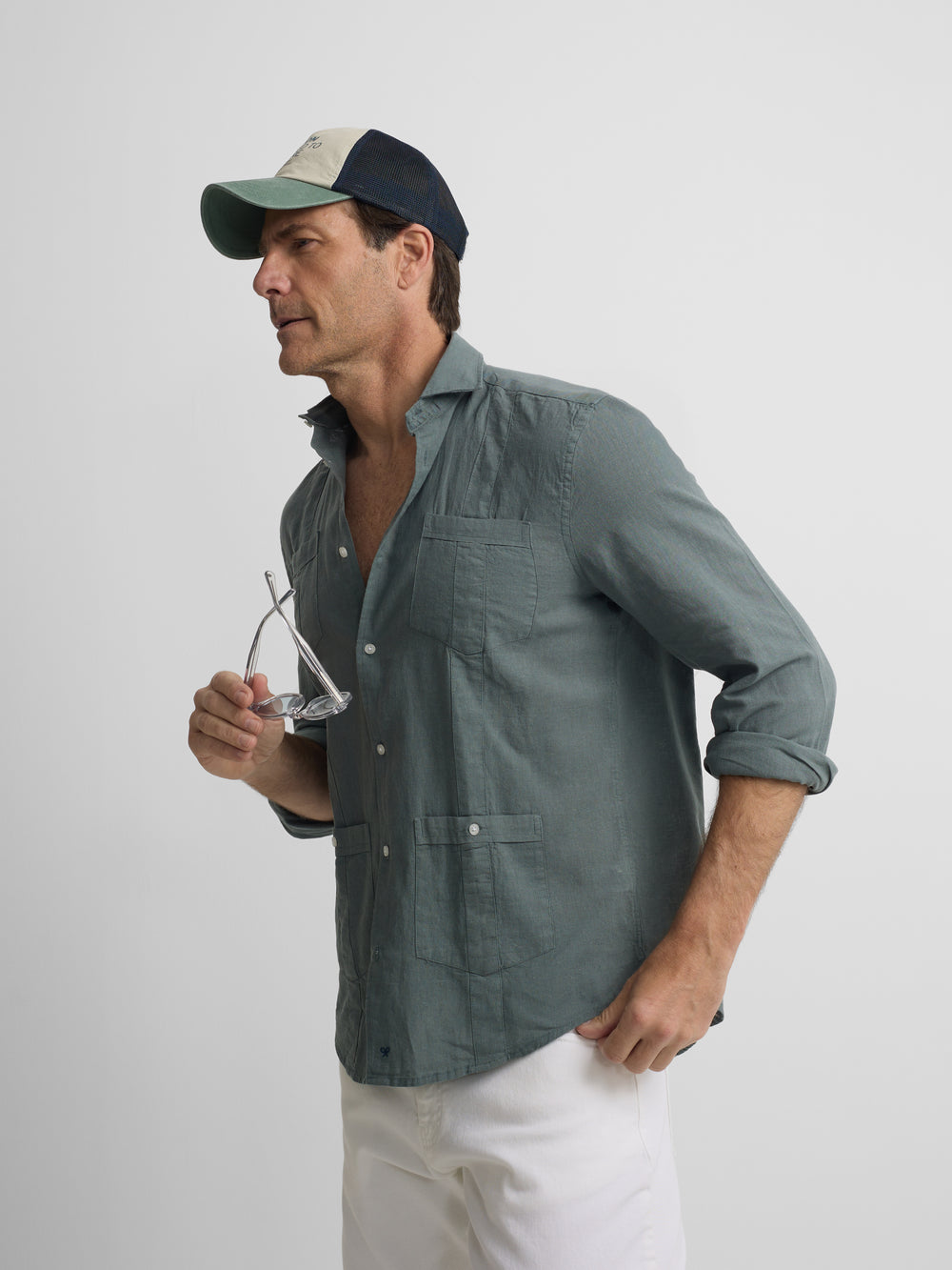 Guayabera sport lino verde
