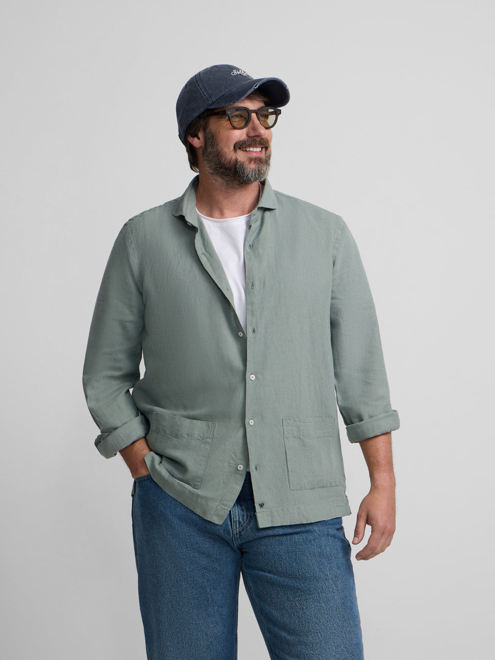 Camisa sport bolsos verde médio