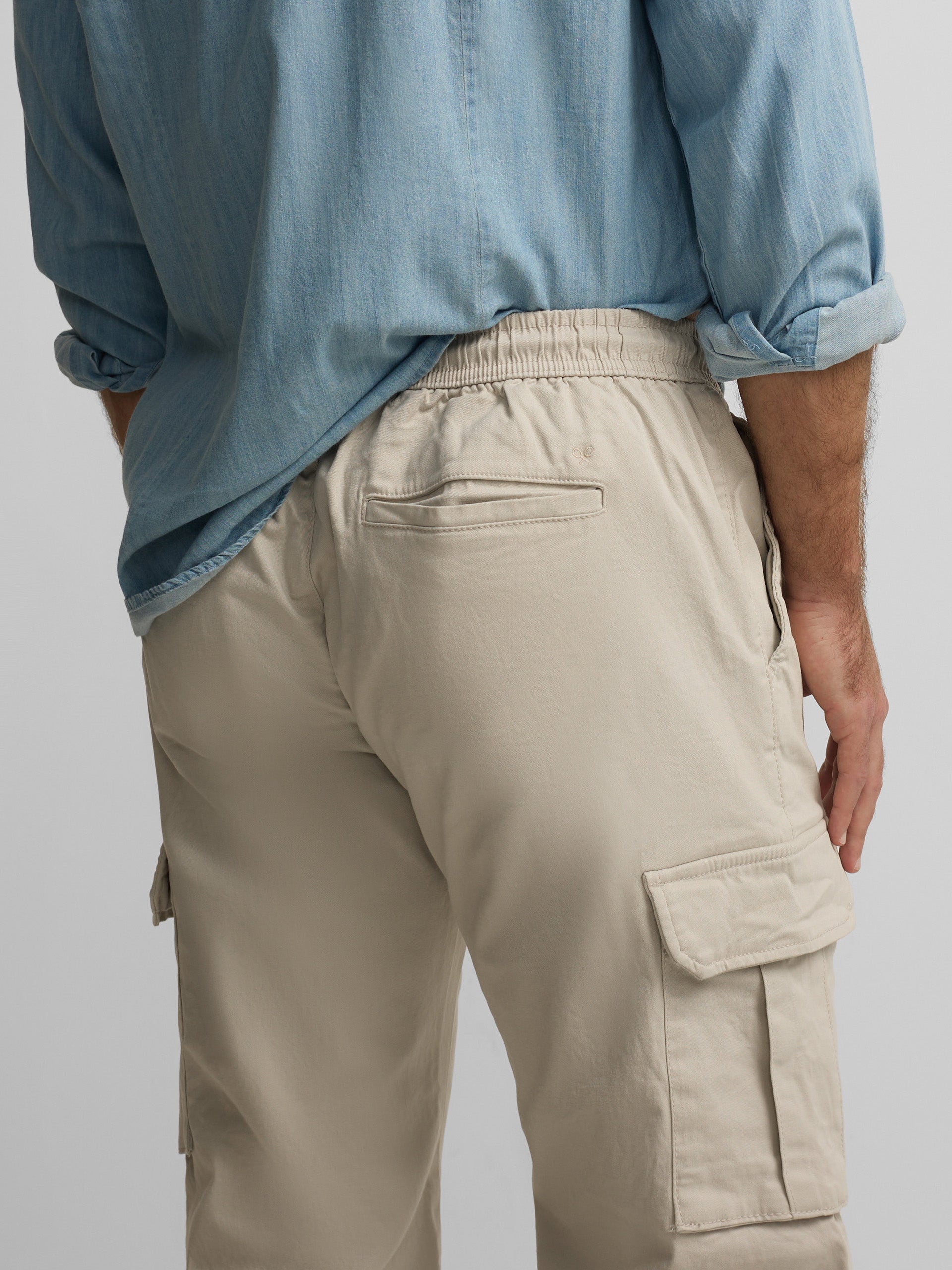 Calças jogger cargo bege