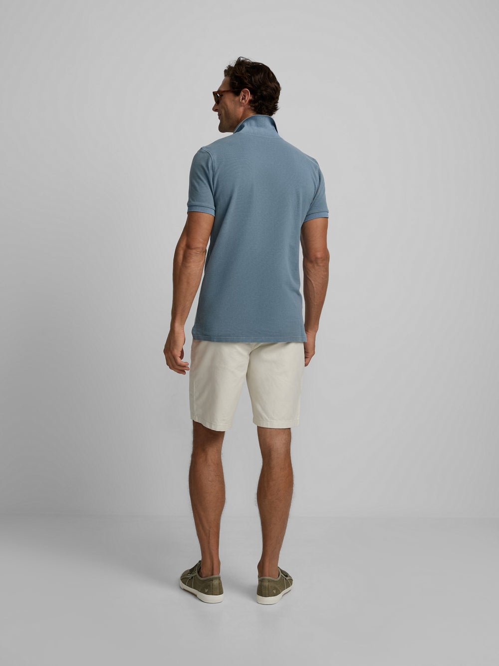 Polo clasico garment dye azul medio