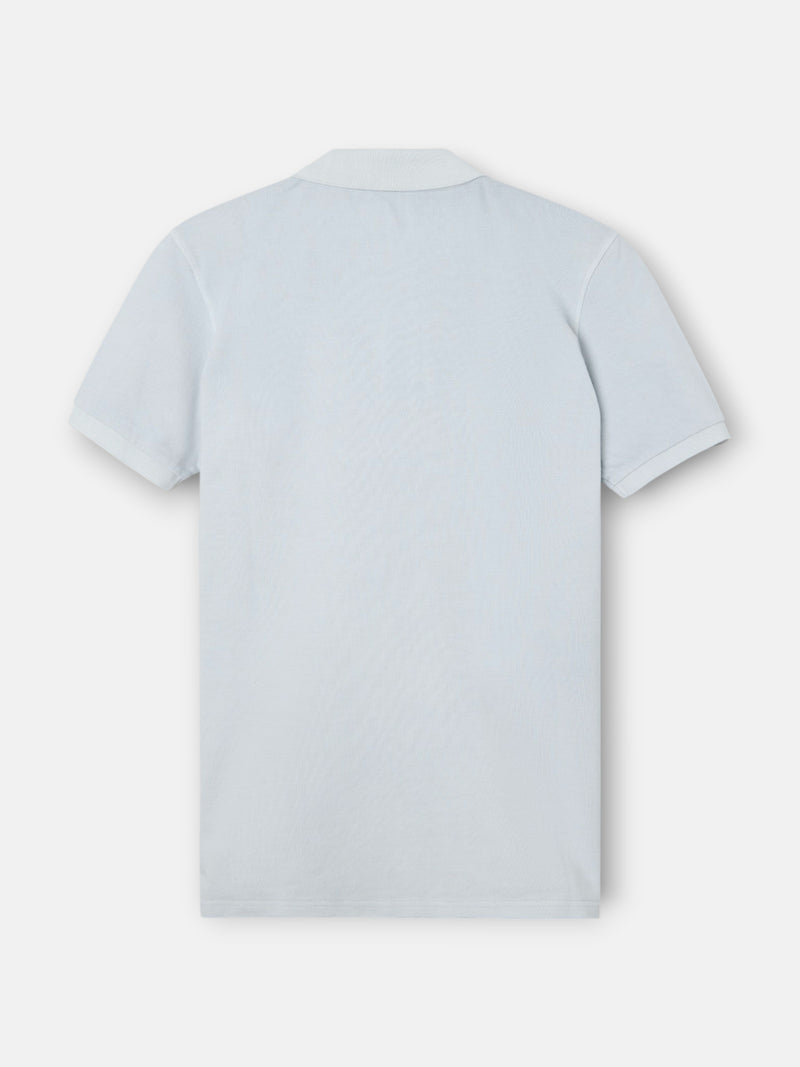 Polo clasico garment dye azul claro